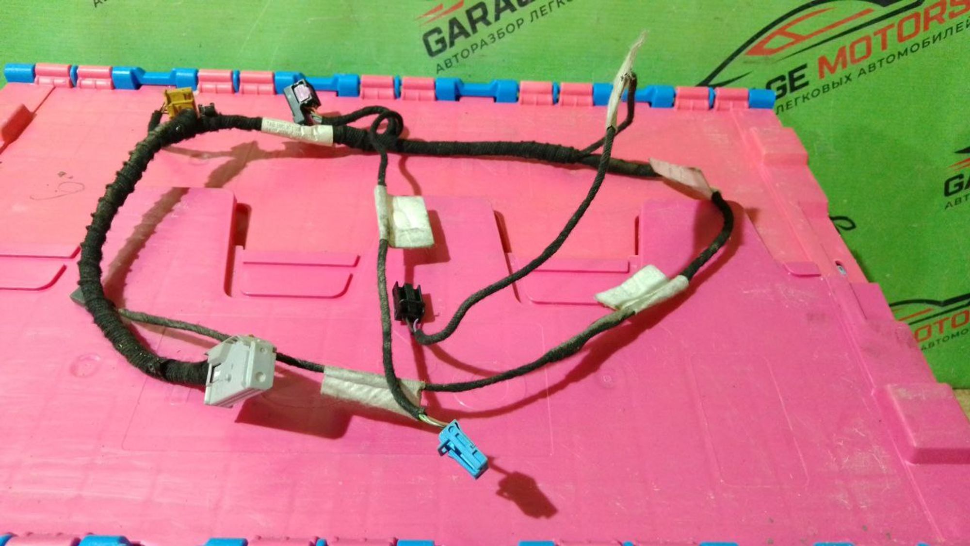 https://ycs.partsauto.market/partsauto-images/thmbs/userImages/7cfef6f3f711b4301ce5946b404c3455/part/3ac7d5f5-001f-4c57-8a5a-95c53b64cca6_1712062205973.jpg