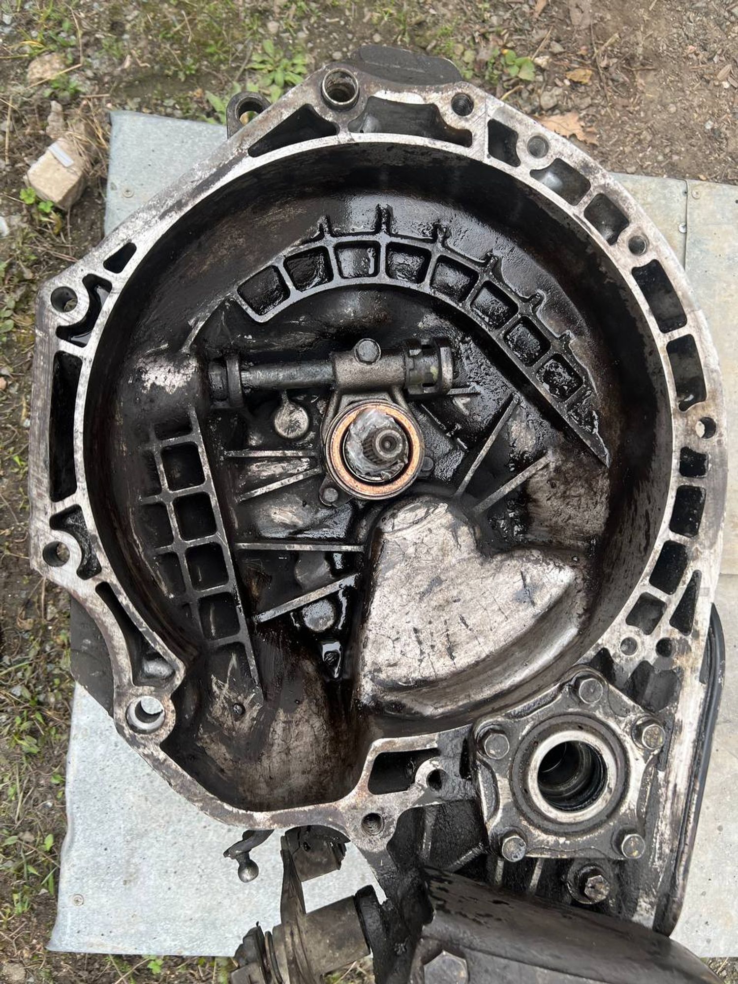 https://ycs.partsauto.market/partsauto-images/thmbs/userImages/7cfef6f3f711b4301ce5946b404c3455/part/3be6255f-a806-4bed-9842-62205104b4a8_1775256598315.jpg