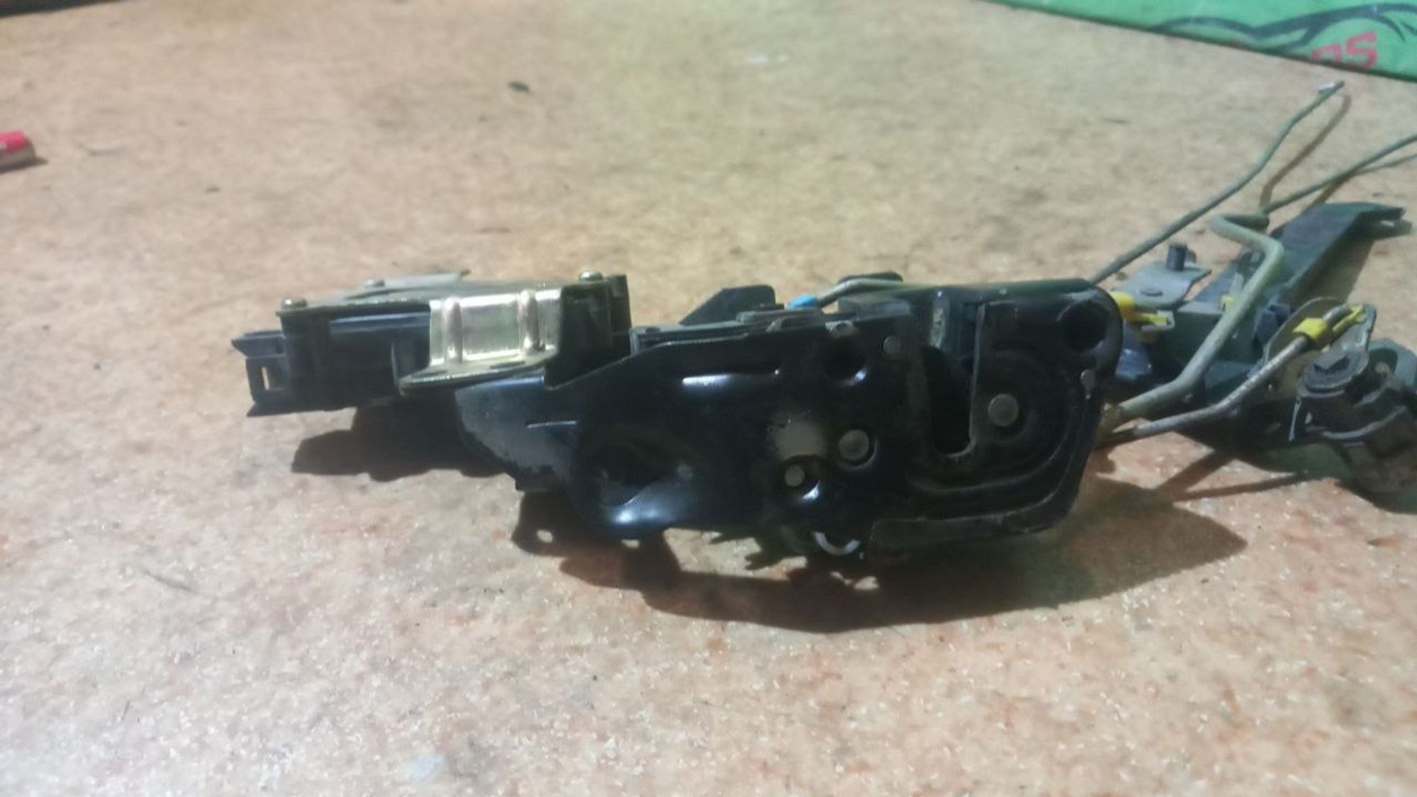 https://ycs.partsauto.market/partsauto-images/thmbs/userImages/7cfef6f3f711b4301ce5946b404c3455/part/3f0b696a-40ad-4aba-82fa-b6d917ee79bf_1703581070221.jpg