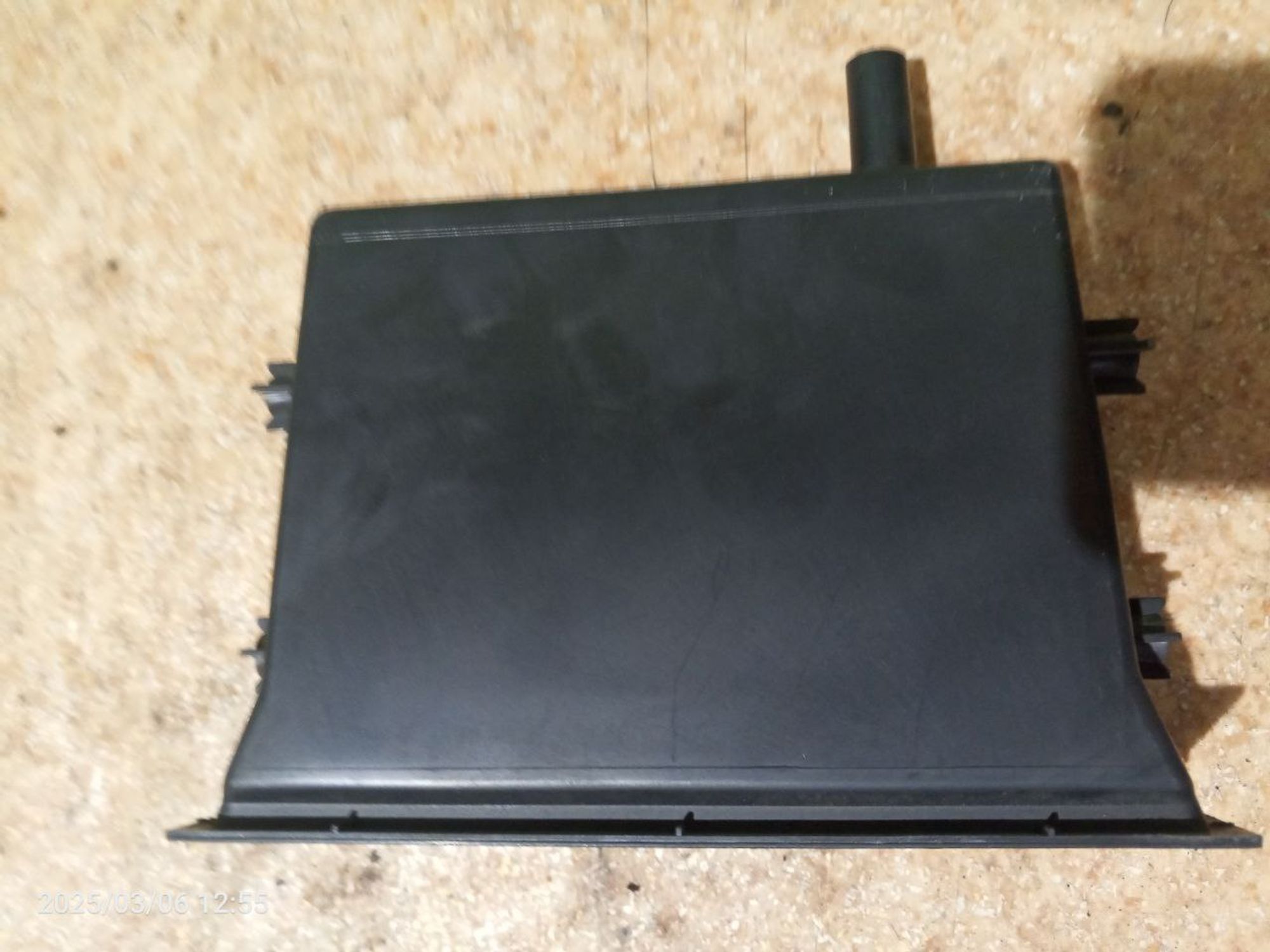 https://ycs.partsauto.market/partsauto-images/thmbs/userImages/7cfef6f3f711b4301ce5946b404c3455/part/3f243f67-d088-4ab9-8d86-098cad558e18_1741280140586.jpg