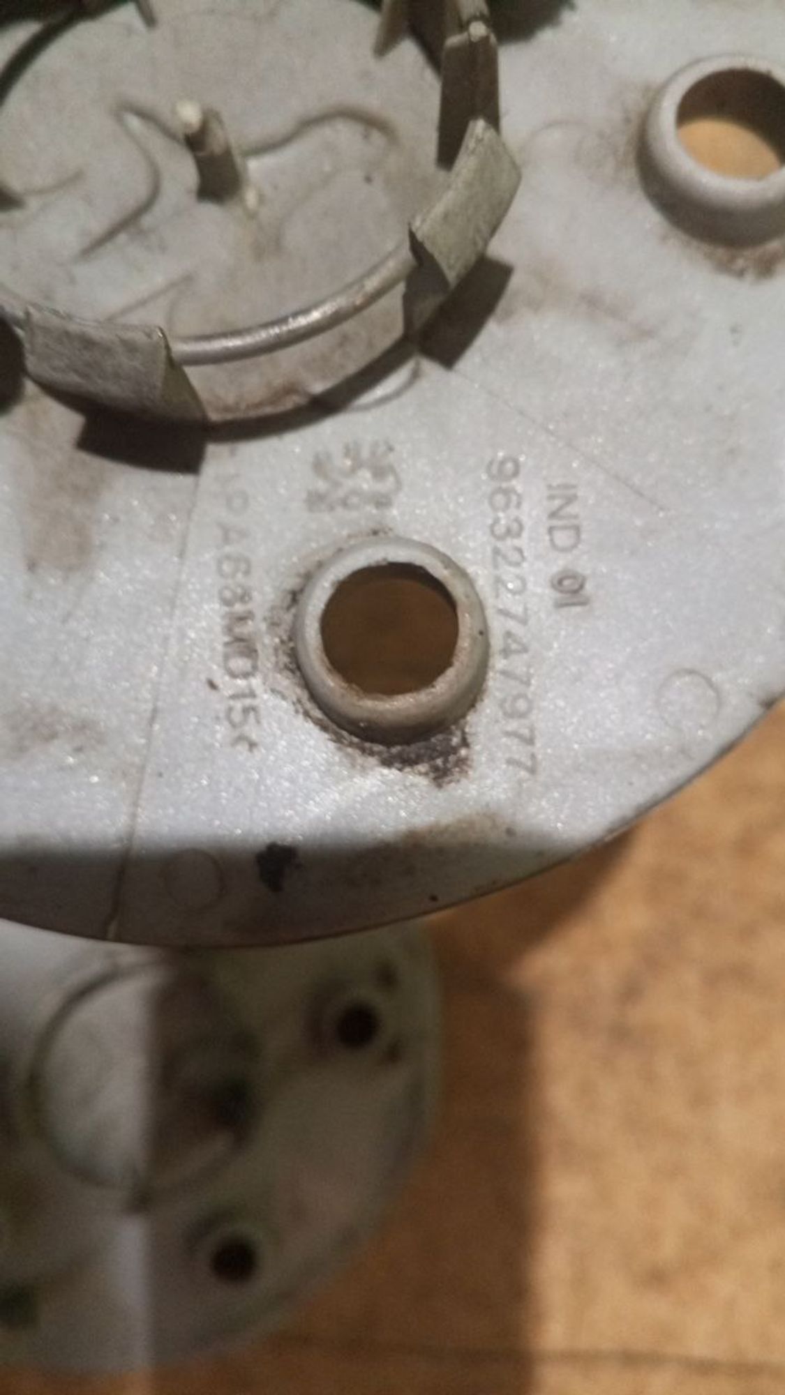 https://ycs.partsauto.market/partsauto-images/thmbs/userImages/7cfef6f3f711b4301ce5946b404c3455/part/4b17cb57-0106-449c-8efd-3b861b378923_1739351748602.jpg