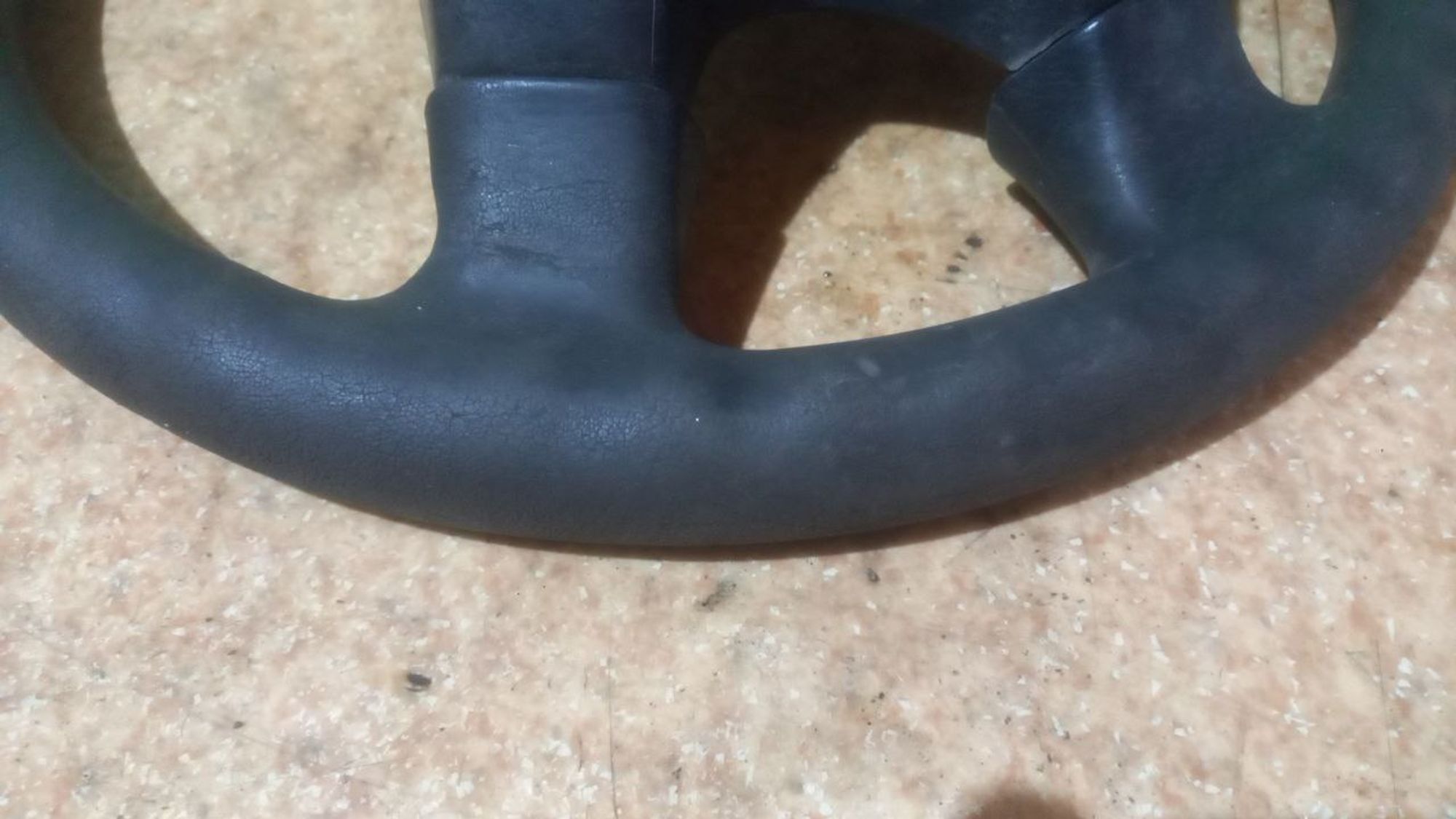 https://ycs.partsauto.market/partsauto-images/thmbs/userImages/7cfef6f3f711b4301ce5946b404c3455/part/4b23a4c5-b6e7-497d-a148-99ea5d8a8e2c_1726559120566.jpg