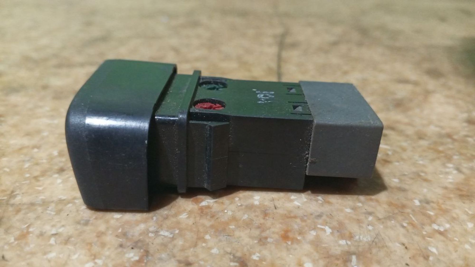 https://ycs.partsauto.market/partsauto-images/thmbs/userImages/7cfef6f3f711b4301ce5946b404c3455/part/4fc9ea66-bb01-41b0-a93b-c80fa23343ca_1734364932127.jpg