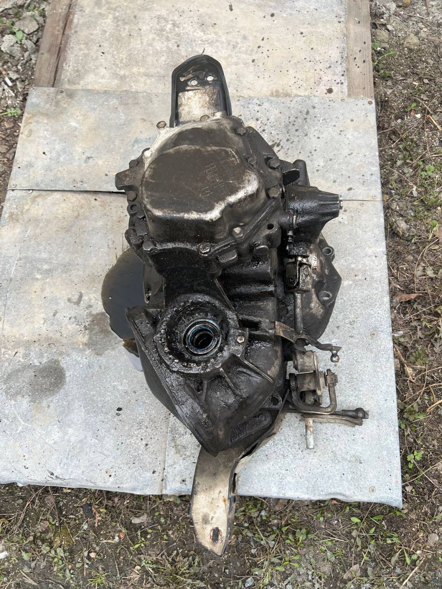 https://ycs.partsauto.market/partsauto-images/thmbs/userImages/7cfef6f3f711b4301ce5946b404c3455/part/50761814-c179-477f-b10f-d0544bb5ce72_1775256598700.jpg