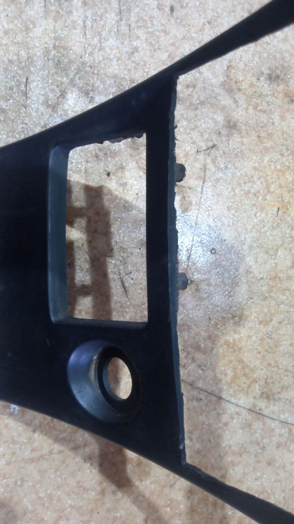 https://ycs.partsauto.market/partsauto-images/thmbs/userImages/7cfef6f3f711b4301ce5946b404c3455/part/575b85fe-5b0e-429d-9e31-3feba7cf16ea_1719995074220.jpg