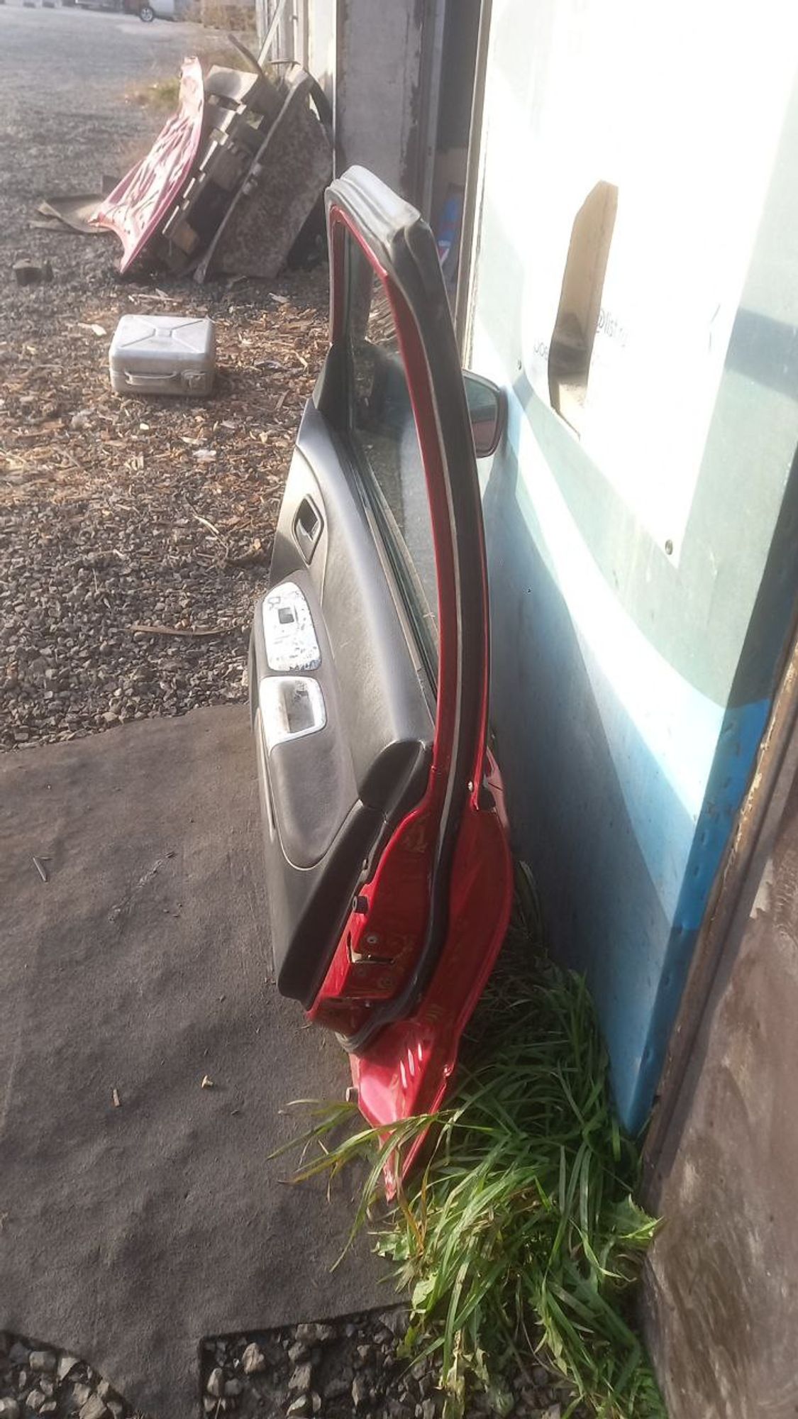 https://ycs.partsauto.market/partsauto-images/thmbs/userImages/7cfef6f3f711b4301ce5946b404c3455/part/58cc453c-37f4-4341-b8fe-763f168027de_1728555933154.jpg