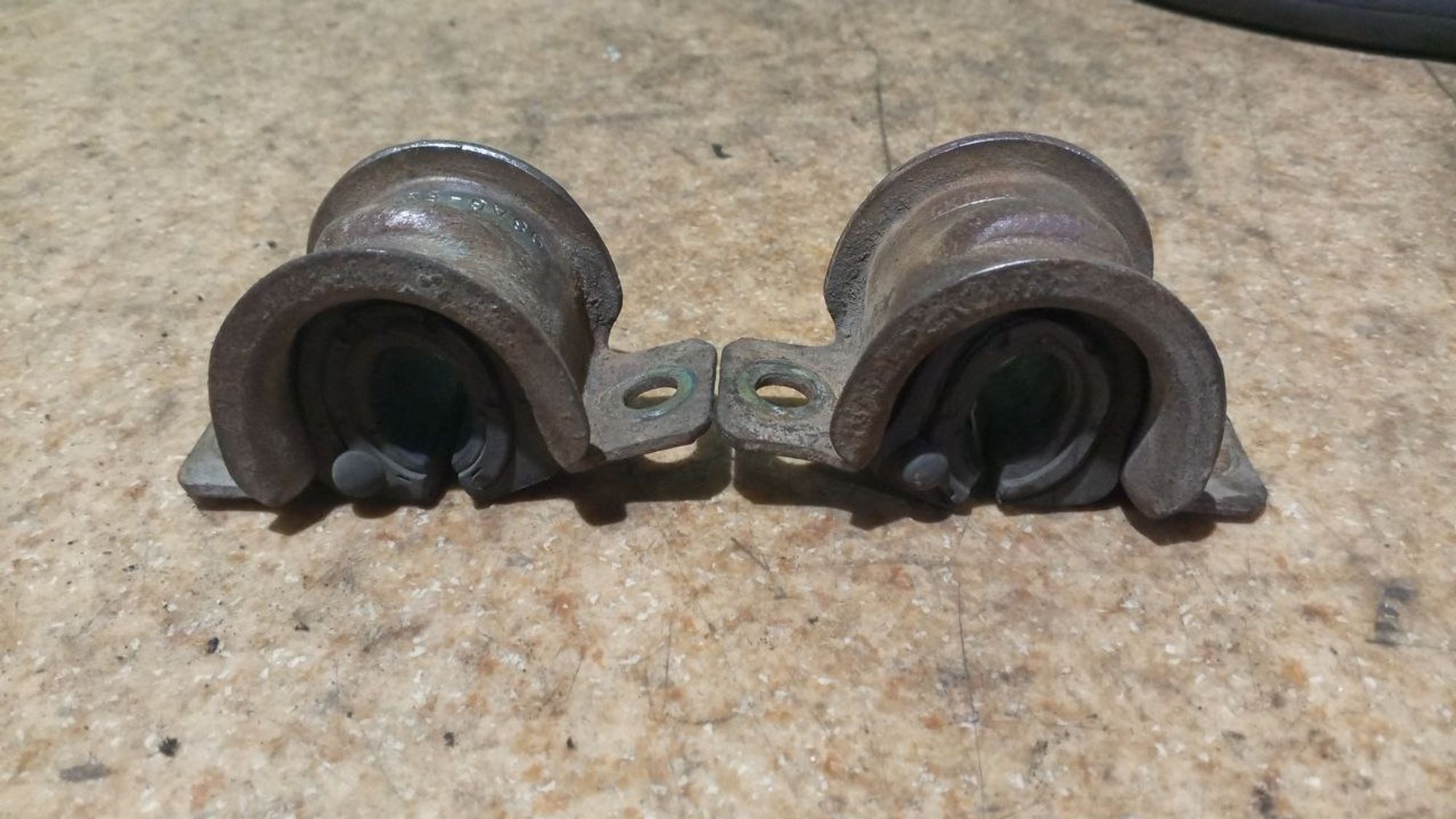 https://ycs.partsauto.market/partsauto-images/thmbs/userImages/7cfef6f3f711b4301ce5946b404c3455/part/5924958f-c1e1-4ef7-873d-87d216ba75ac_1734116912396.jpg