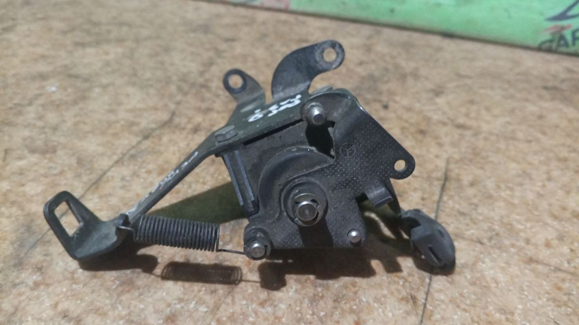 https://ycs.partsauto.market/partsauto-images/thmbs/userImages/7cfef6f3f711b4301ce5946b404c3455/part/5b21dc92-c9b7-488f-a76f-c175673ed73a_1735402756894.jpg