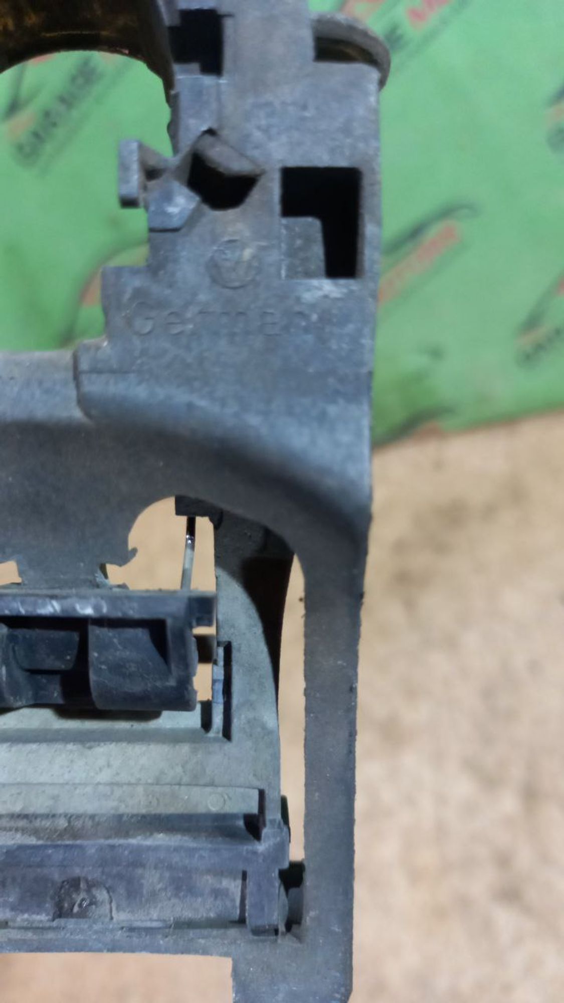 https://ycs.partsauto.market/partsauto-images/thmbs/userImages/7cfef6f3f711b4301ce5946b404c3455/part/5d7ed030-8d65-45b3-8c72-7662305e1fd8_1718794481257.jpg