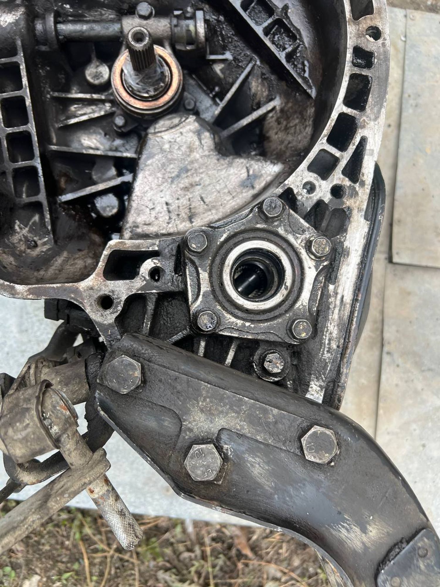 https://ycs.partsauto.market/partsauto-images/thmbs/userImages/7cfef6f3f711b4301ce5946b404c3455/part/5feba76a-7606-4963-af86-e71cae2cb400_1775256598223.jpg