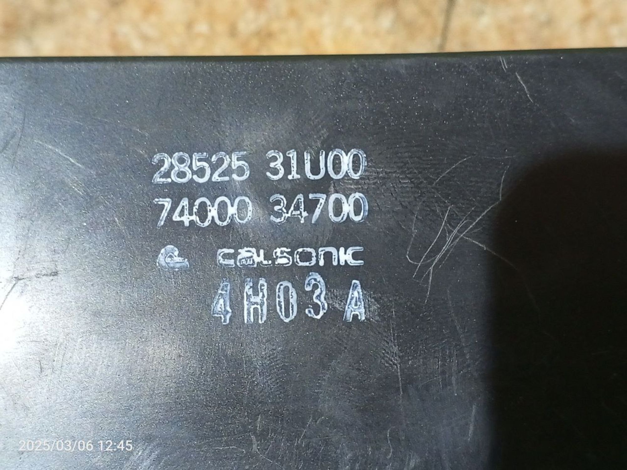 https://ycs.partsauto.market/partsauto-images/thmbs/userImages/7cfef6f3f711b4301ce5946b404c3455/part/613800f4-e70e-4ff8-8c75-6afda7e7d529_1741279967759.jpg