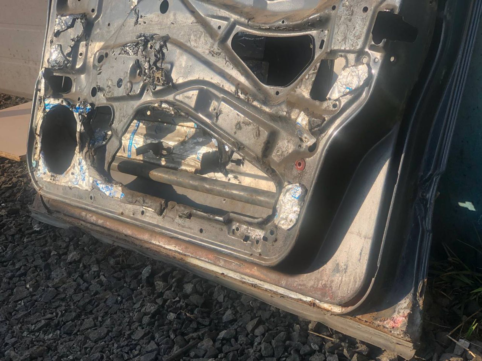https://ycs.partsauto.market/partsauto-images/thmbs/userImages/7cfef6f3f711b4301ce5946b404c3455/part/6548960d-e00b-4a48-a0a9-51523e7527d5_1744283297798.jpg