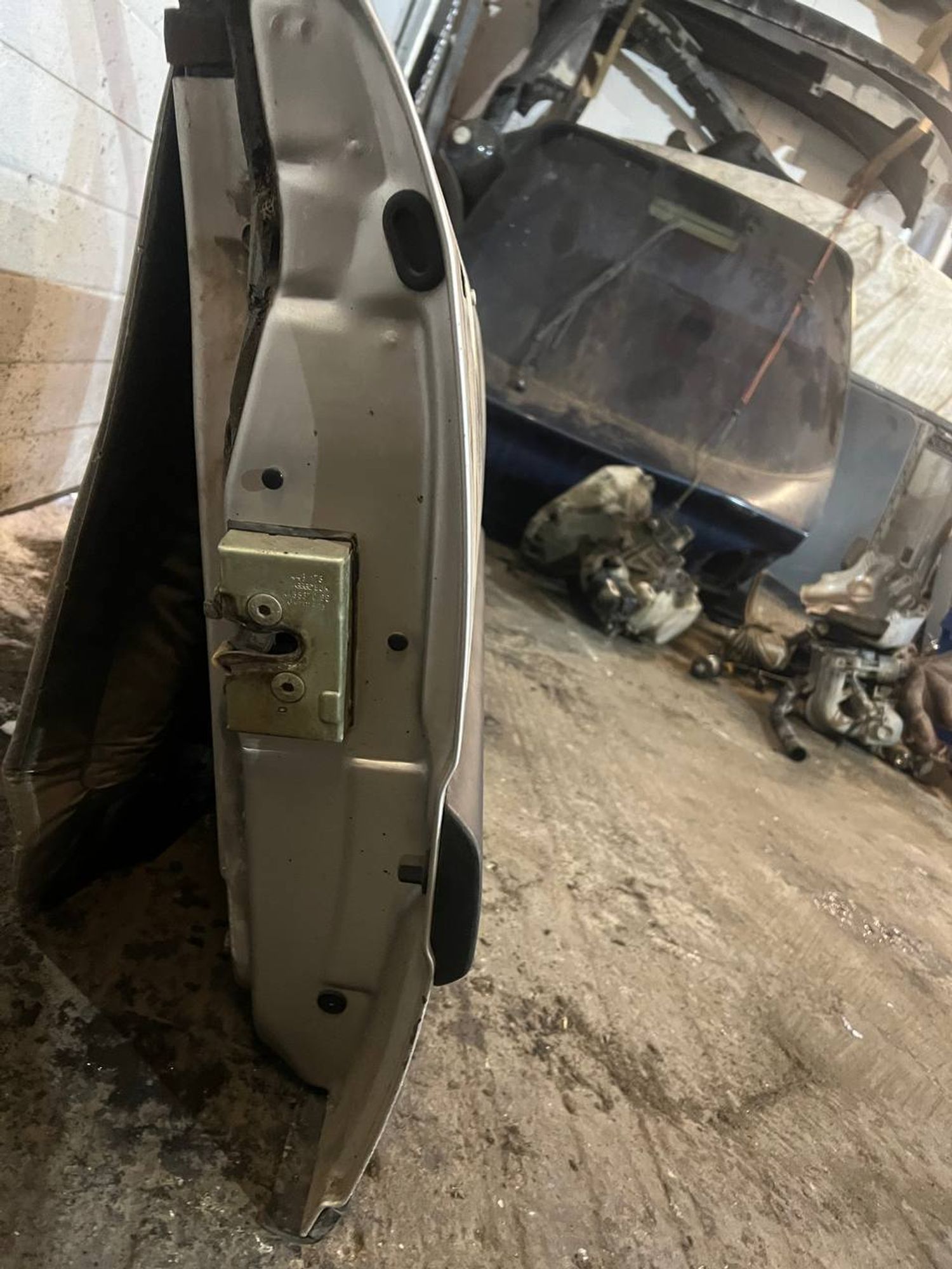 https://ycs.partsauto.market/partsauto-images/thmbs/userImages/7cfef6f3f711b4301ce5946b404c3455/part/664868c3-bfb8-4fe7-b037-bc3c6820c341_1707927265011.jpg