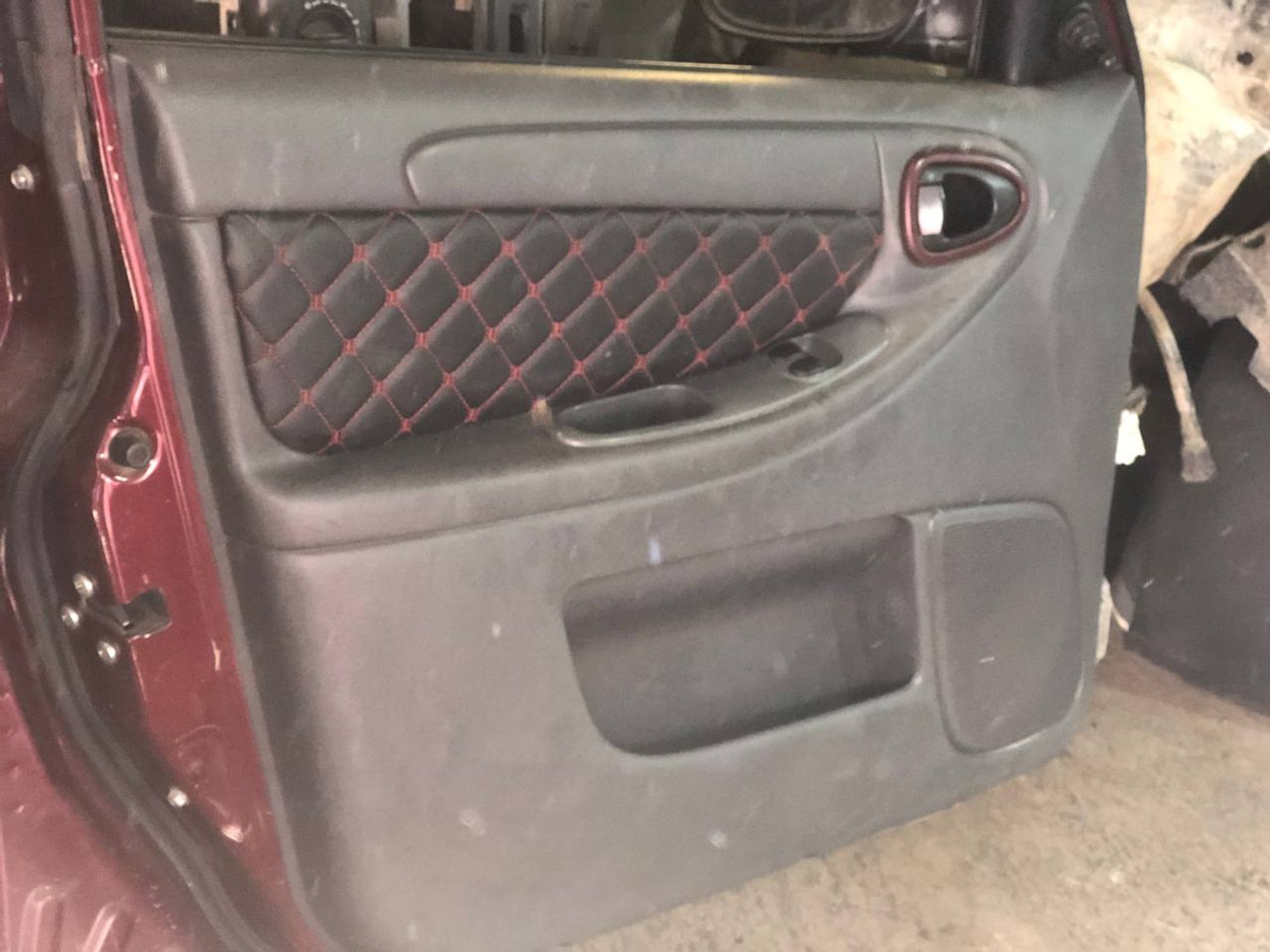 https://ycs.partsauto.market/partsauto-images/thmbs/userImages/7cfef6f3f711b4301ce5946b404c3455/part/676bc671-250e-443a-b18e-c5623af4df83_1742551625330.jpg
