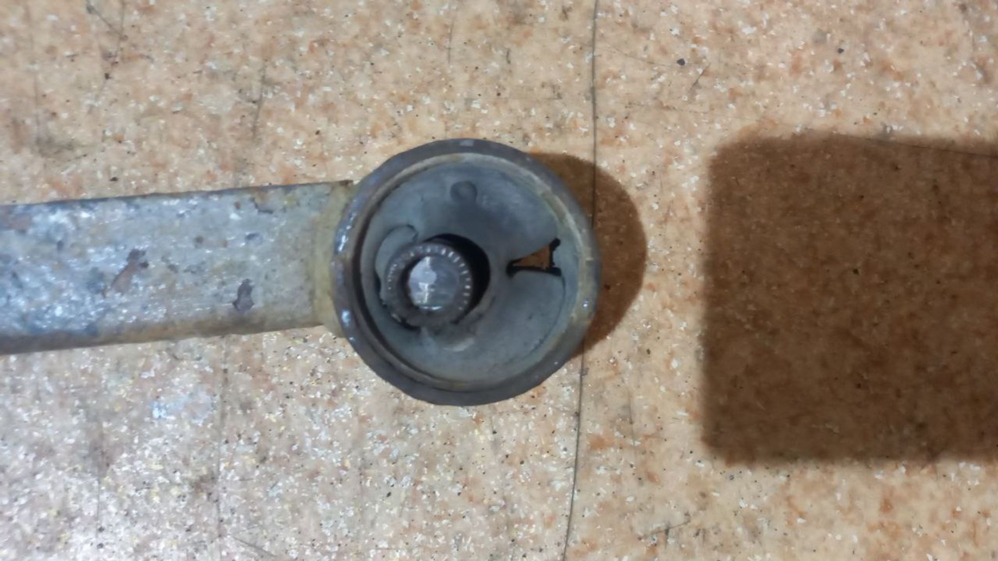 https://ycs.partsauto.market/partsauto-images/thmbs/userImages/7cfef6f3f711b4301ce5946b404c3455/part/6cd21da5-128c-4120-ad8d-8e50b547803b_1716281014289.jpg