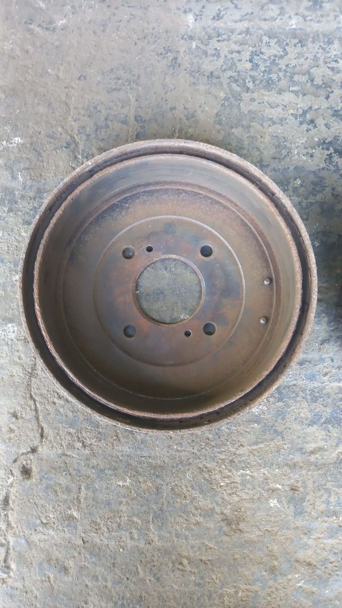 https://ycs.partsauto.market/partsauto-images/thmbs/userImages/7cfef6f3f711b4301ce5946b404c3455/part/72827b13-594f-404c-9ee5-115ba708fbd5_1725809631997.jpg