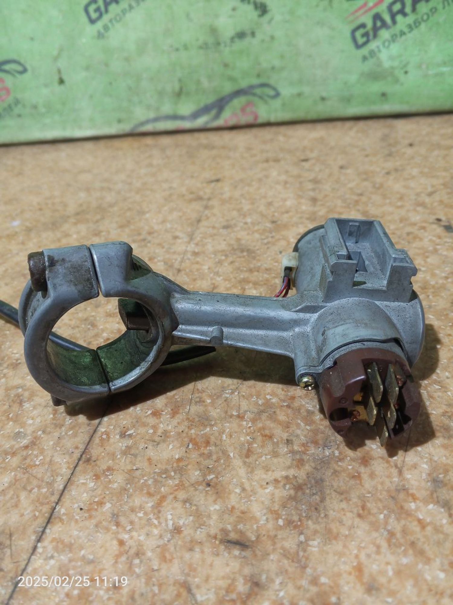 https://ycs.partsauto.market/partsauto-images/thmbs/userImages/7cfef6f3f711b4301ce5946b404c3455/part/7e2f69e9-dd4f-421e-af39-5d2a03909b39_1740481128539.jpg