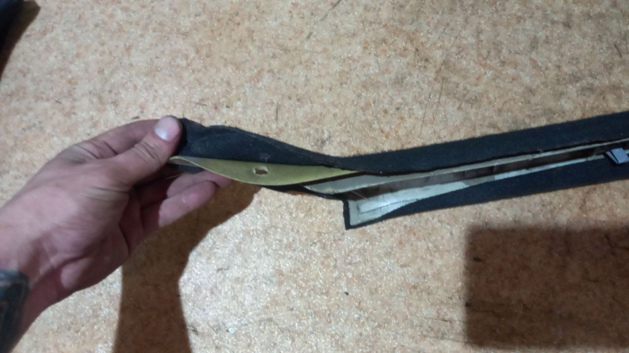 https://ycs.partsauto.market/partsauto-images/thmbs/userImages/7cfef6f3f711b4301ce5946b404c3455/part/7e733427-d40c-48e8-ada1-42641f46abac_1724240308888.jpg