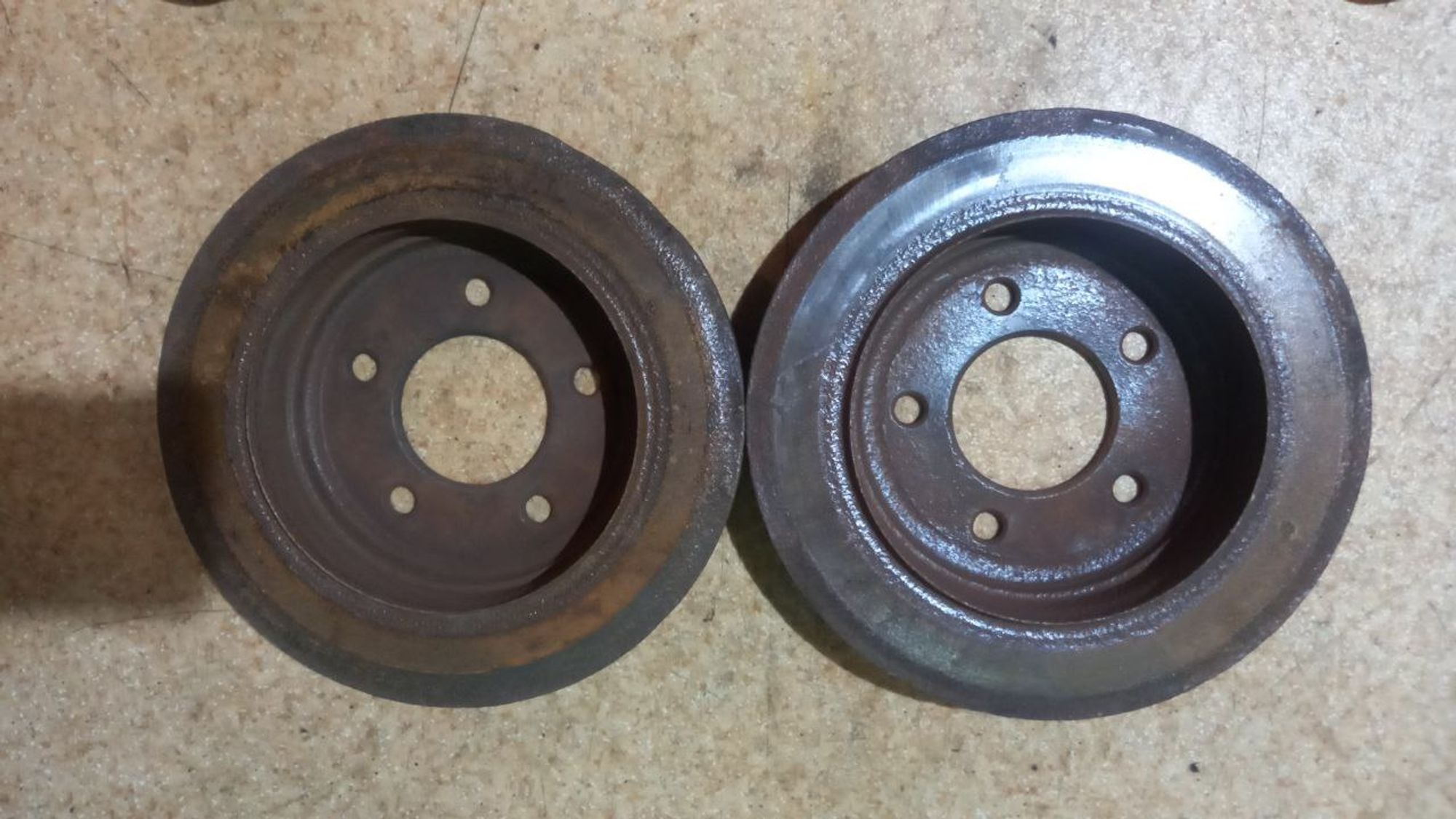 https://ycs.partsauto.market/partsauto-images/thmbs/userImages/7cfef6f3f711b4301ce5946b404c3455/part/7e8940ef-71ce-4001-bf73-c3c4bd3a06ab_1721398217628.jpg