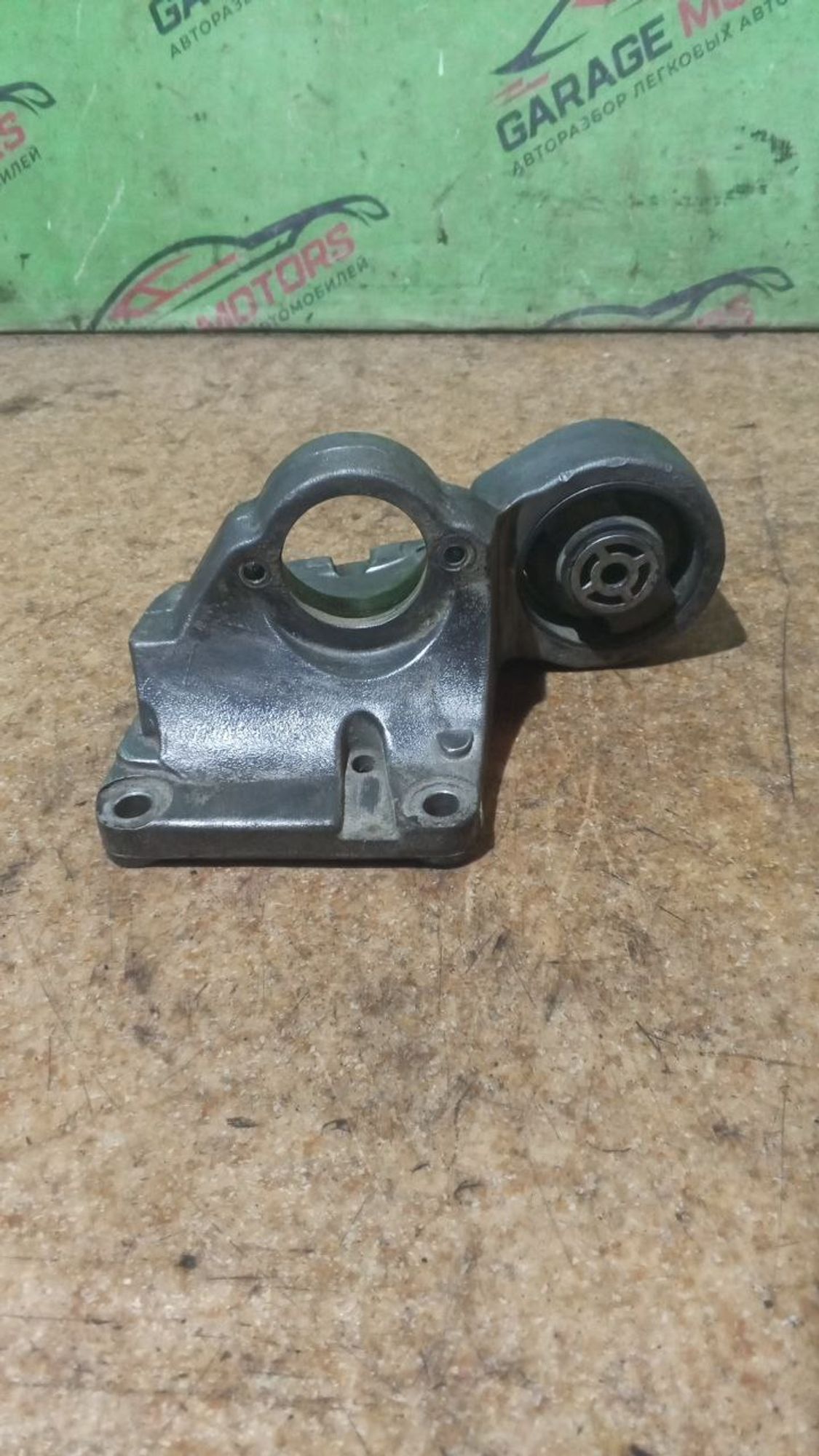 https://ycs.partsauto.market/partsauto-images/thmbs/userImages/7cfef6f3f711b4301ce5946b404c3455/part/8043d6d5-8d18-4831-a991-f2c438dd4310_1737721965767.jpg