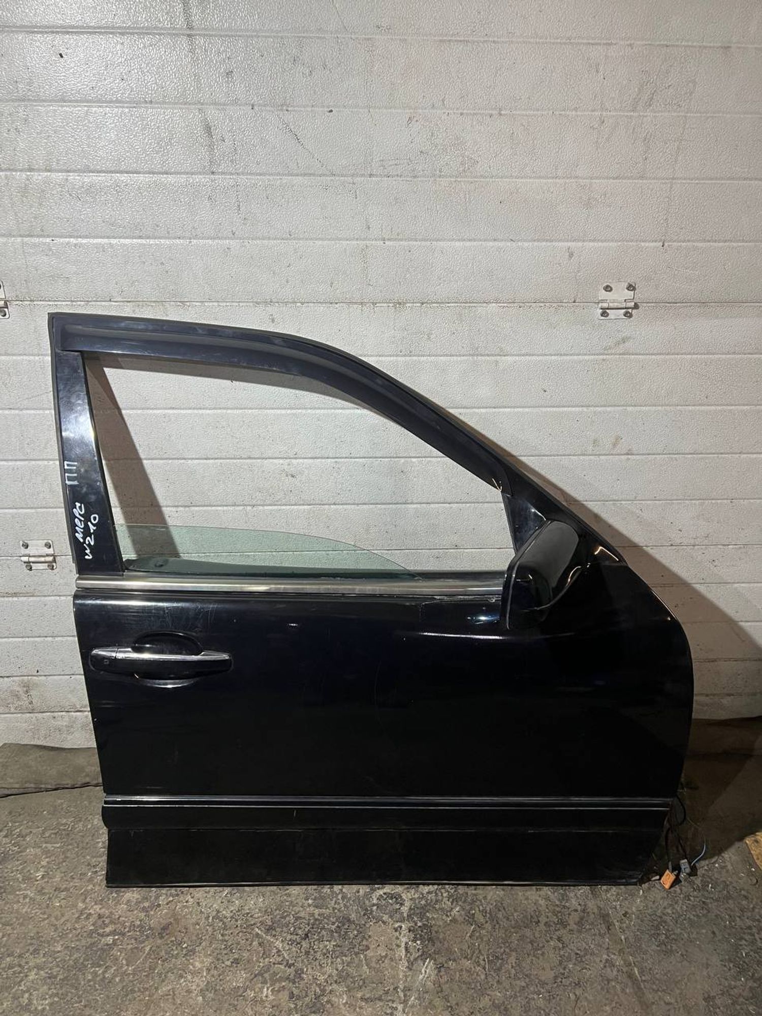 https://ycs.partsauto.market/partsauto-images/thmbs/userImages/7cfef6f3f711b4301ce5946b404c3455/part/81241837-8e81-4198-9e50-5efde5e113c0_1734427022144.jpg