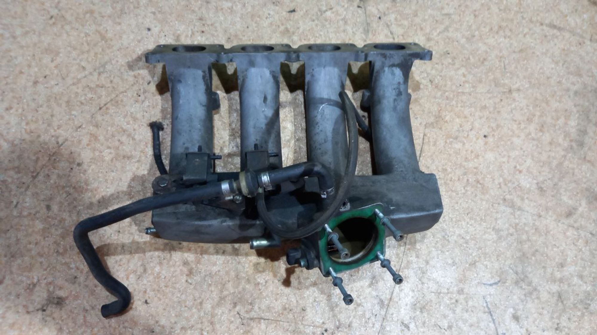 https://ycs.partsauto.market/partsauto-images/thmbs/userImages/7cfef6f3f711b4301ce5946b404c3455/part/820d5370-a389-4e70-9735-c43e11005483_1719234064116.jpg
