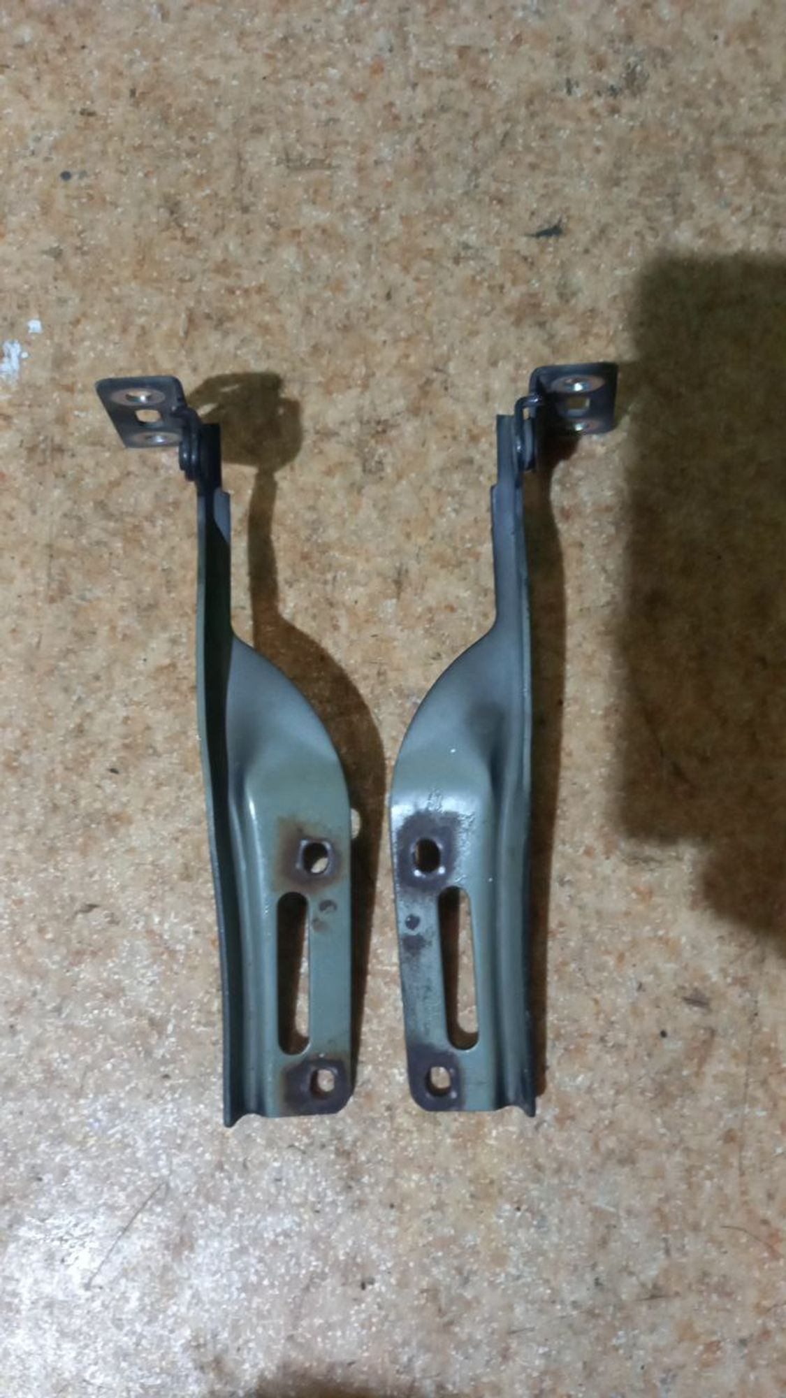 https://ycs.partsauto.market/partsauto-images/thmbs/userImages/7cfef6f3f711b4301ce5946b404c3455/part/82d3de2f-249b-42cc-9445-325f70a8dca6_1702986158195.jpg