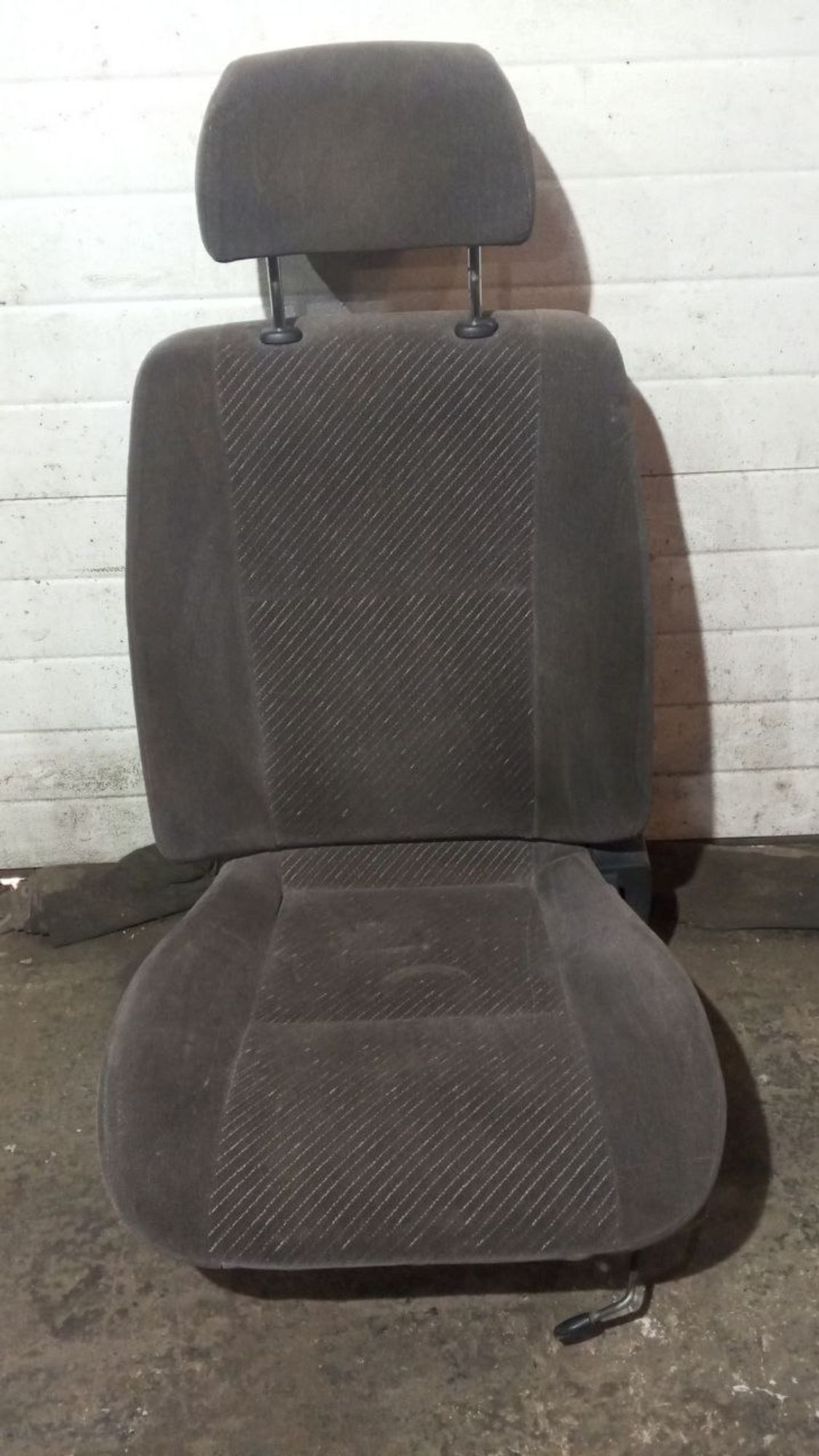 https://ycs.partsauto.market/partsauto-images/thmbs/userImages/7cfef6f3f711b4301ce5946b404c3455/part/8346c25e-fc47-4c0b-9008-c022d7962122_1739208187703.jpg