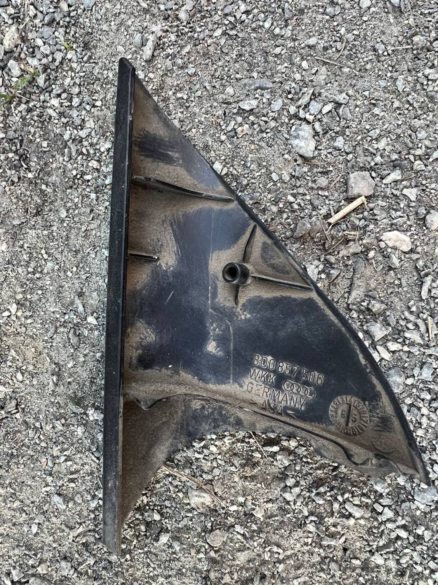 https://ycs.partsauto.market/partsauto-images/thmbs/userImages/7cfef6f3f711b4301ce5946b404c3455/part/89c97a94-28f0-4e84-a638-6f059d92eb7f_1775110244733.jpg
