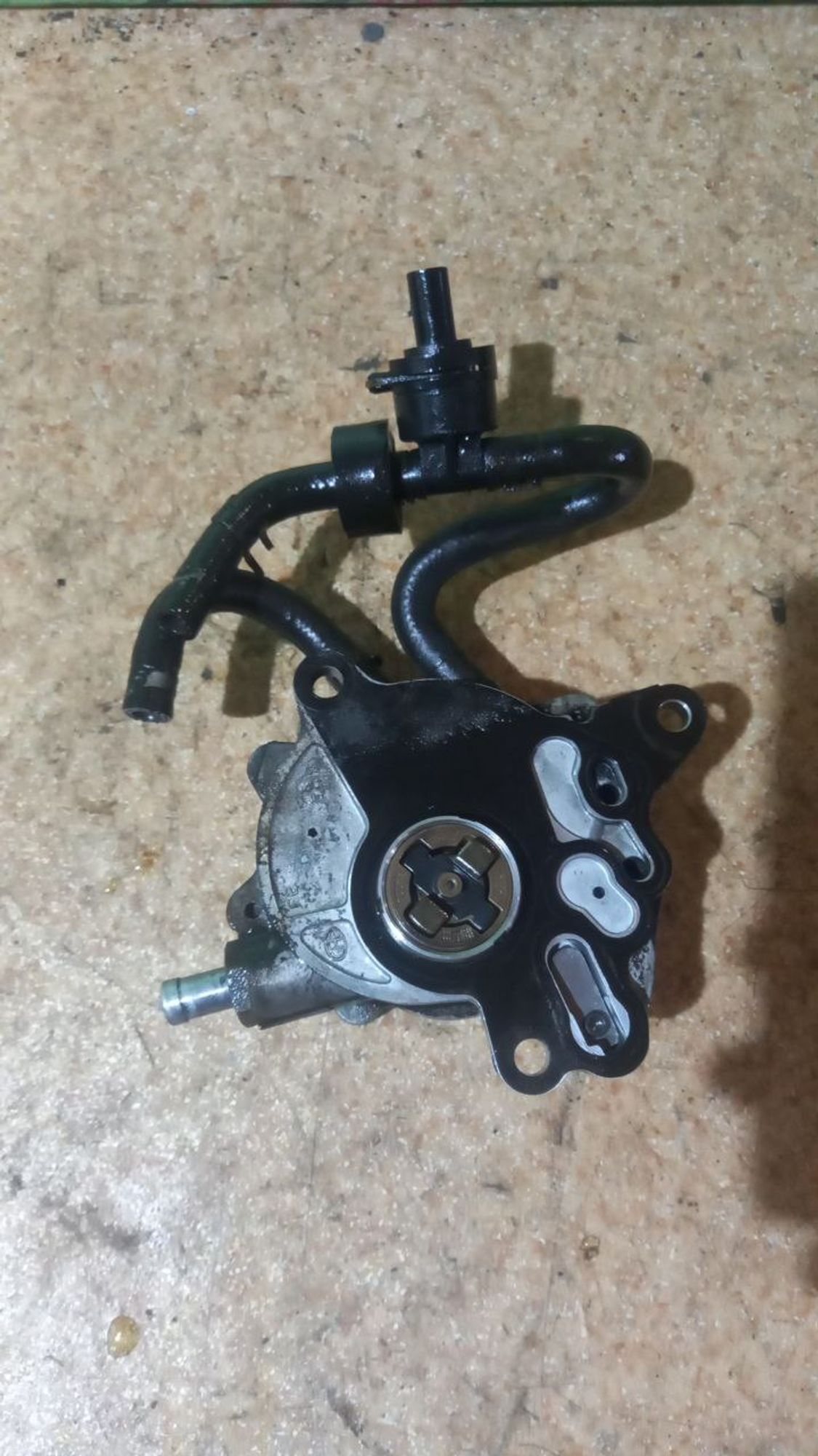 https://ycs.partsauto.market/partsauto-images/thmbs/userImages/7cfef6f3f711b4301ce5946b404c3455/part/92bd389b-af68-42da-b497-98c1a9efe20c_1711872772604.jpg