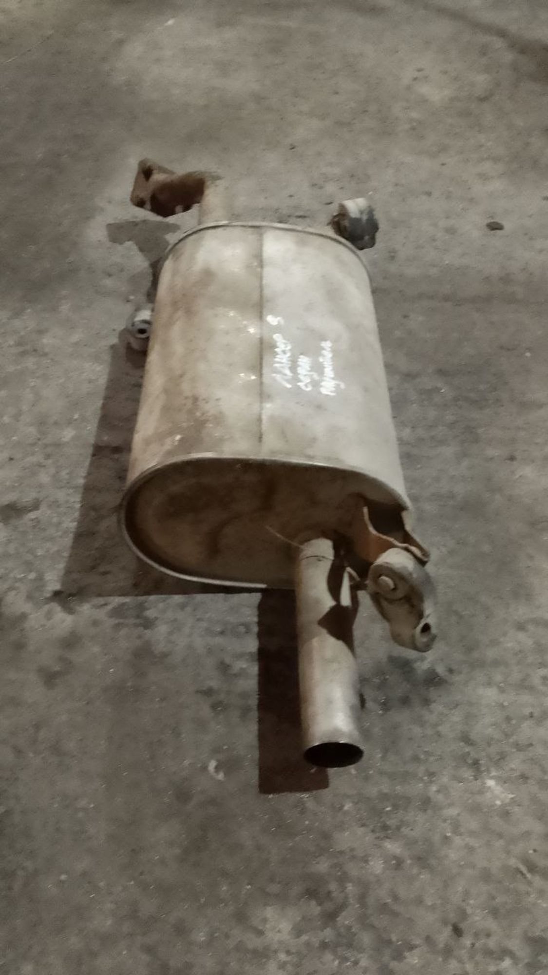 https://ycs.partsauto.market/partsauto-images/thmbs/userImages/7cfef6f3f711b4301ce5946b404c3455/part/a24bc02b-cba0-4198-aa8b-6ed0a3ab0549_1731317306878.jpg