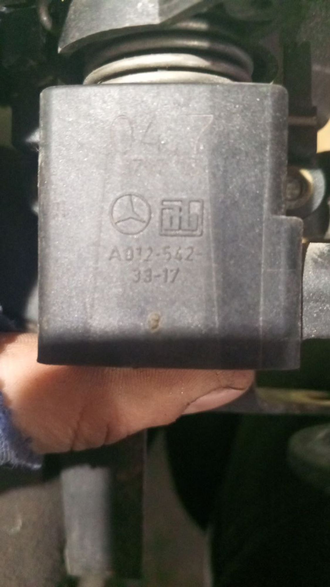 https://ycs.partsauto.market/partsauto-images/thmbs/userImages/7cfef6f3f711b4301ce5946b404c3455/part/a415046d-9c00-43bf-8126-b5b8084b6d99_1735402757014.jpg