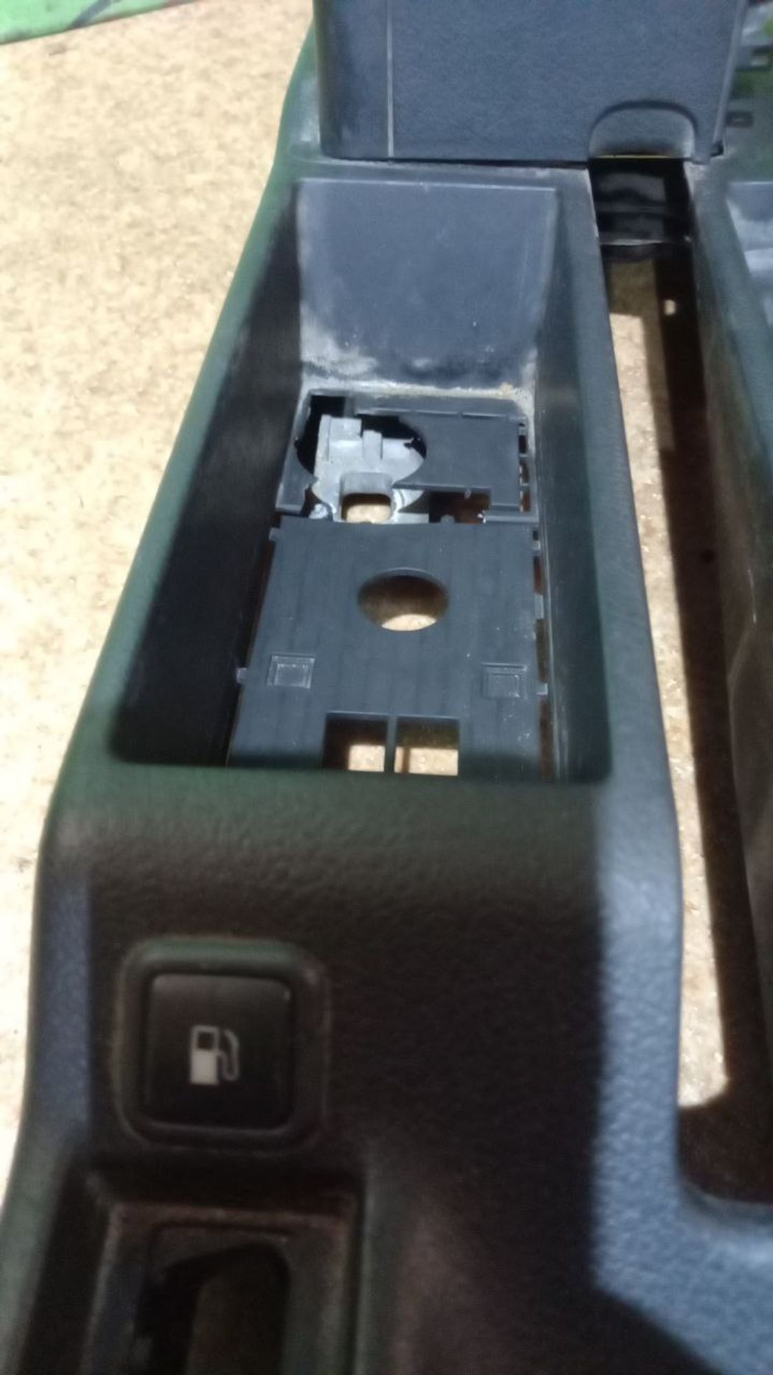 https://ycs.partsauto.market/partsauto-images/thmbs/userImages/7cfef6f3f711b4301ce5946b404c3455/part/a923106b-5f66-4c5f-b960-3bb1362ac001_1706773862903.jpg