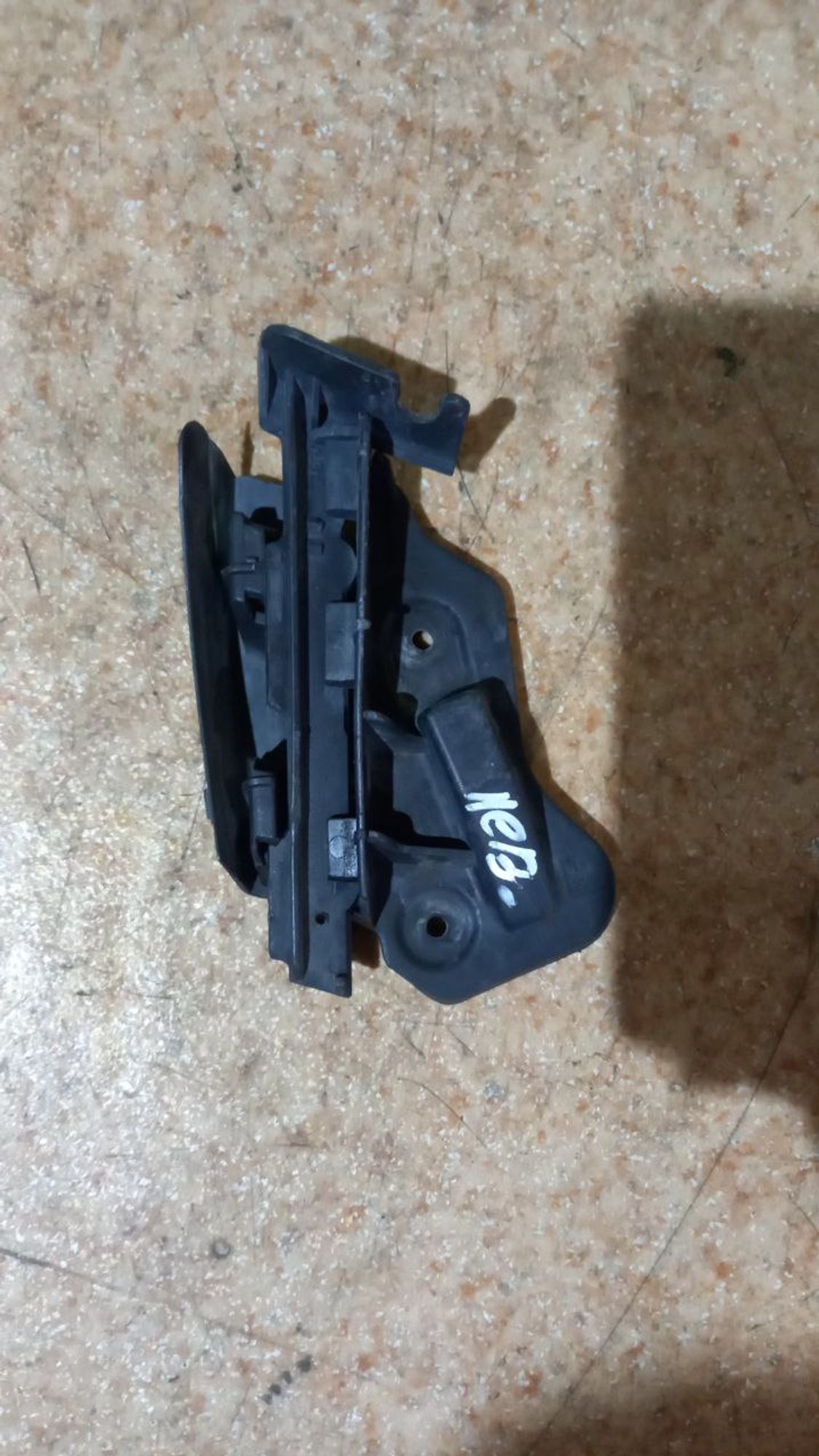 https://ycs.partsauto.market/partsauto-images/thmbs/userImages/7cfef6f3f711b4301ce5946b404c3455/part/ac6e4486-28e2-46ba-a6fe-7e51de2c09bd_1712596174027.jpg