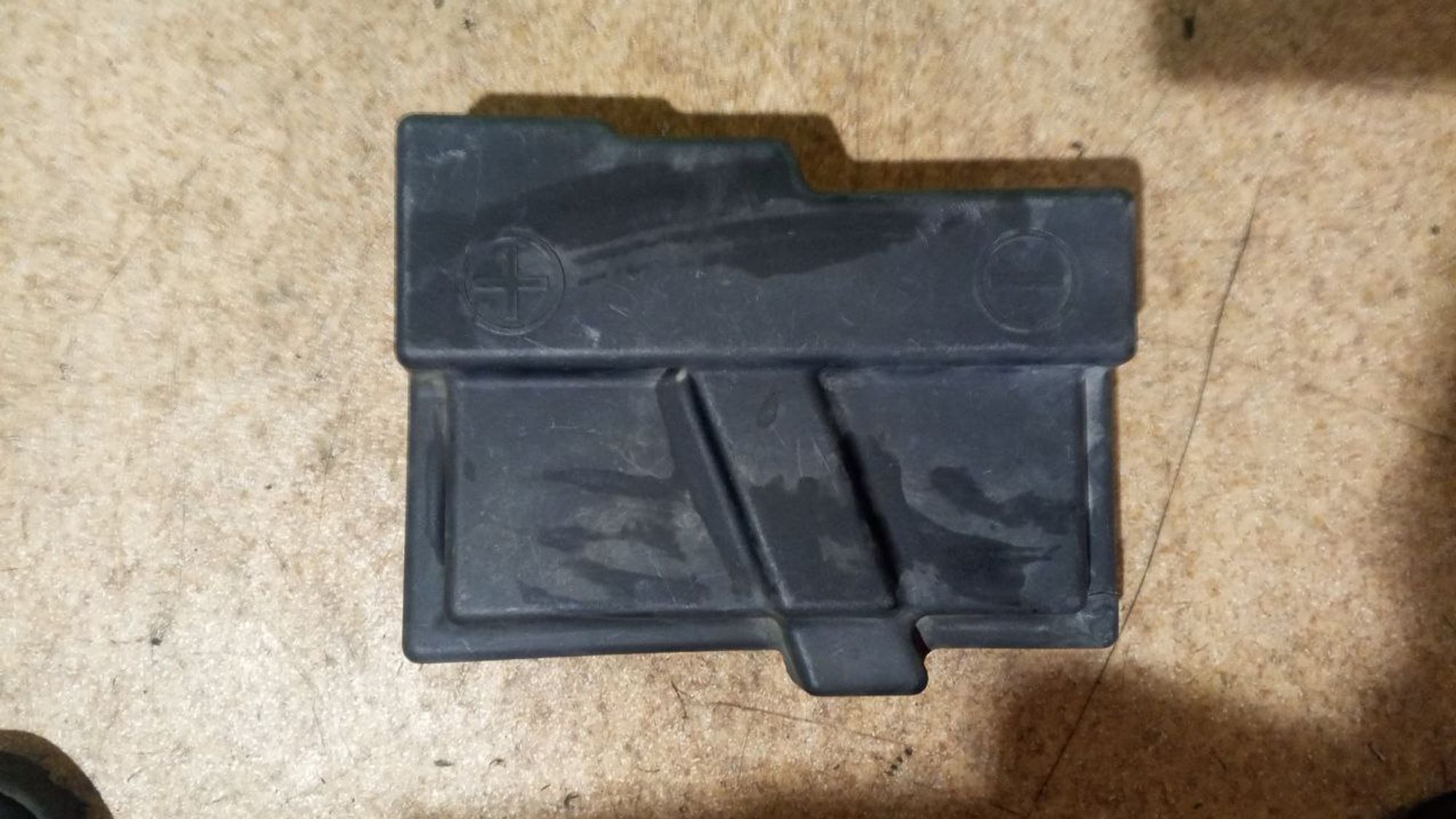https://ycs.partsauto.market/partsauto-images/thmbs/userImages/7cfef6f3f711b4301ce5946b404c3455/part/aede44d3-6e7b-46b3-822b-76dc58b86ce5_1737364065700.jpg