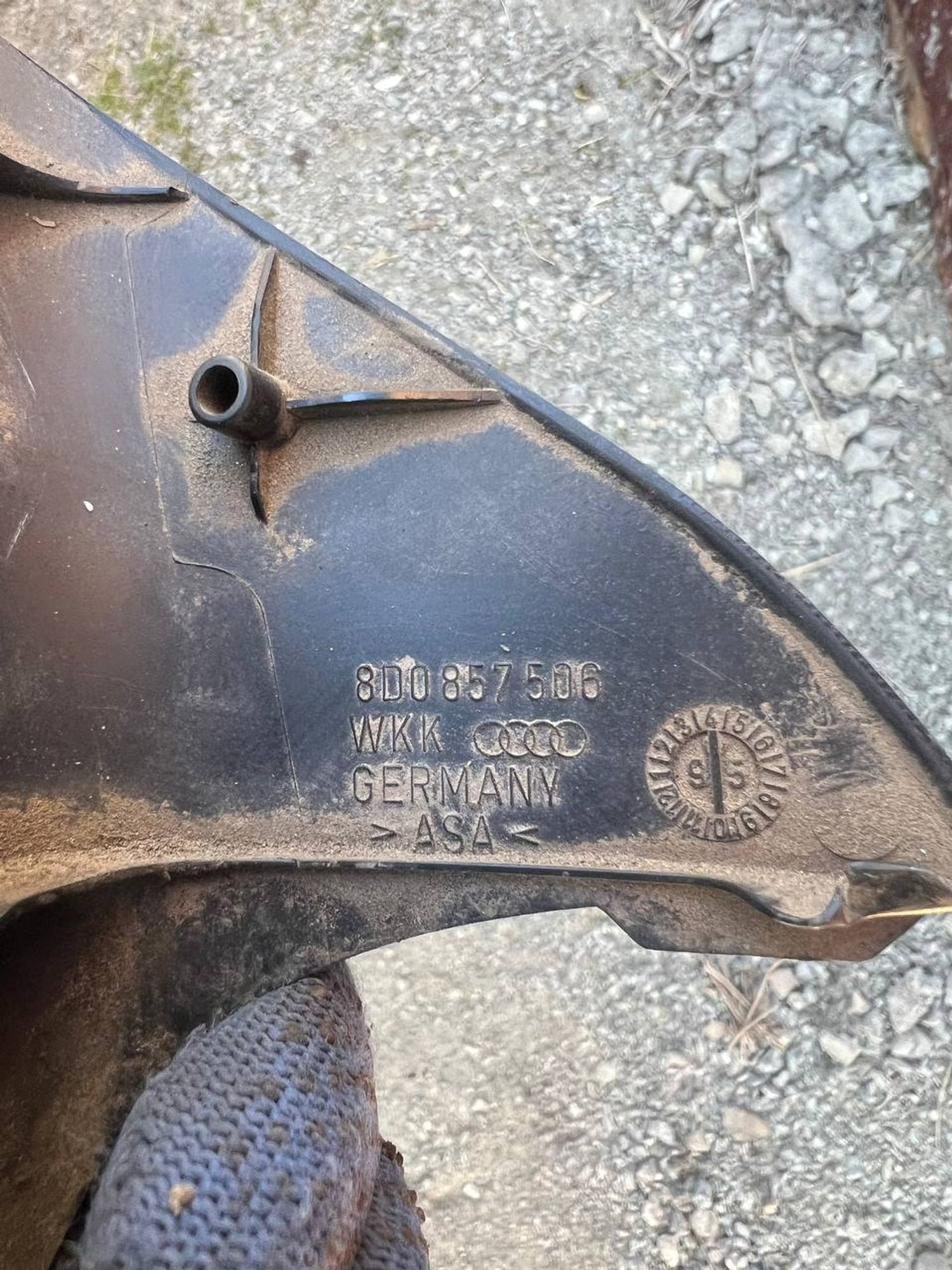 https://ycs.partsauto.market/partsauto-images/thmbs/userImages/7cfef6f3f711b4301ce5946b404c3455/part/b014b71b-dd18-43a3-a8da-9632de27dcdd_1775110244674.jpg