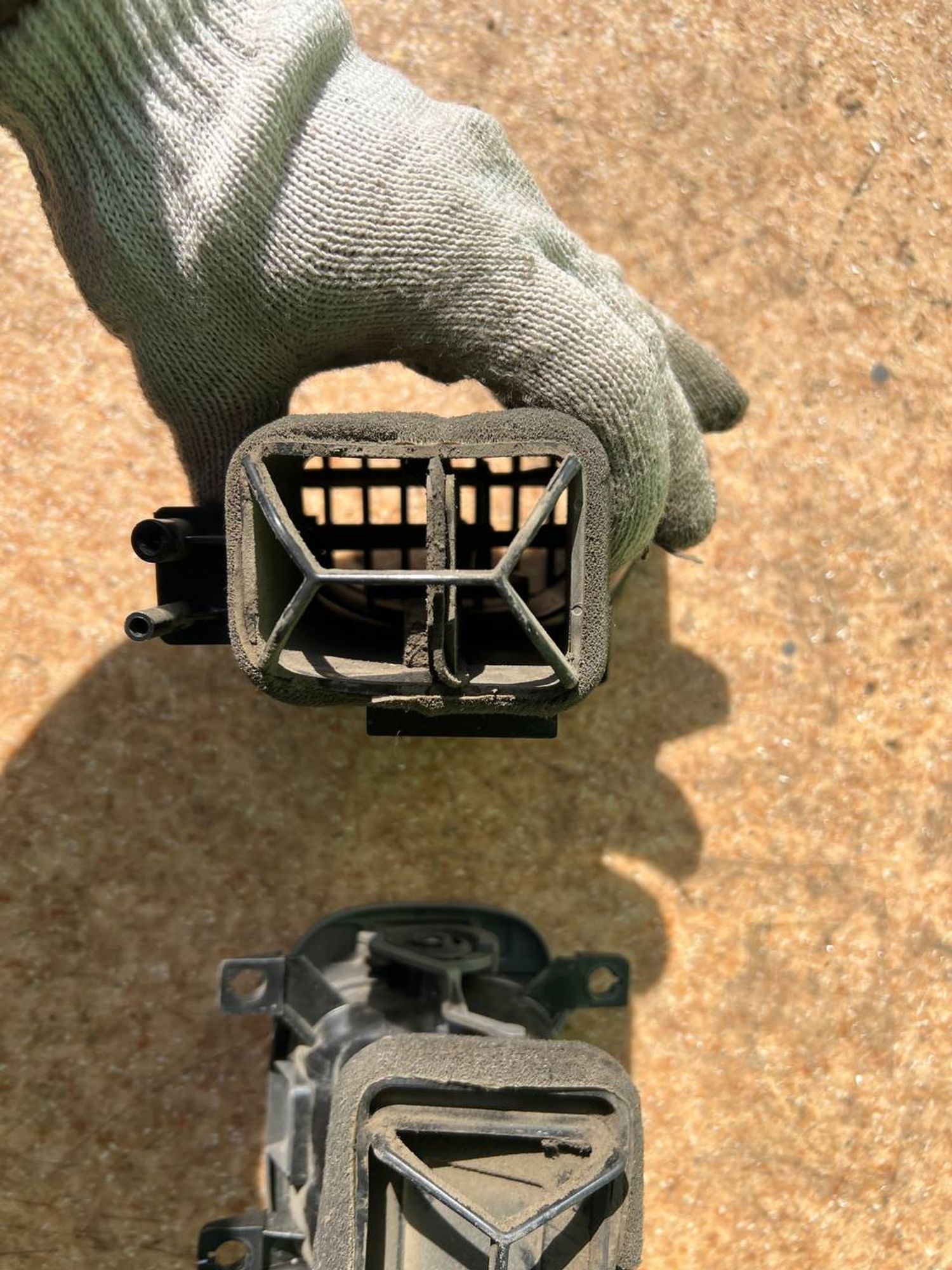 https://ycs.partsauto.market/partsauto-images/thmbs/userImages/7cfef6f3f711b4301ce5946b404c3455/part/b1d841be-07a0-4040-8b0f-4b649ea0716b_1712343791550.jpg