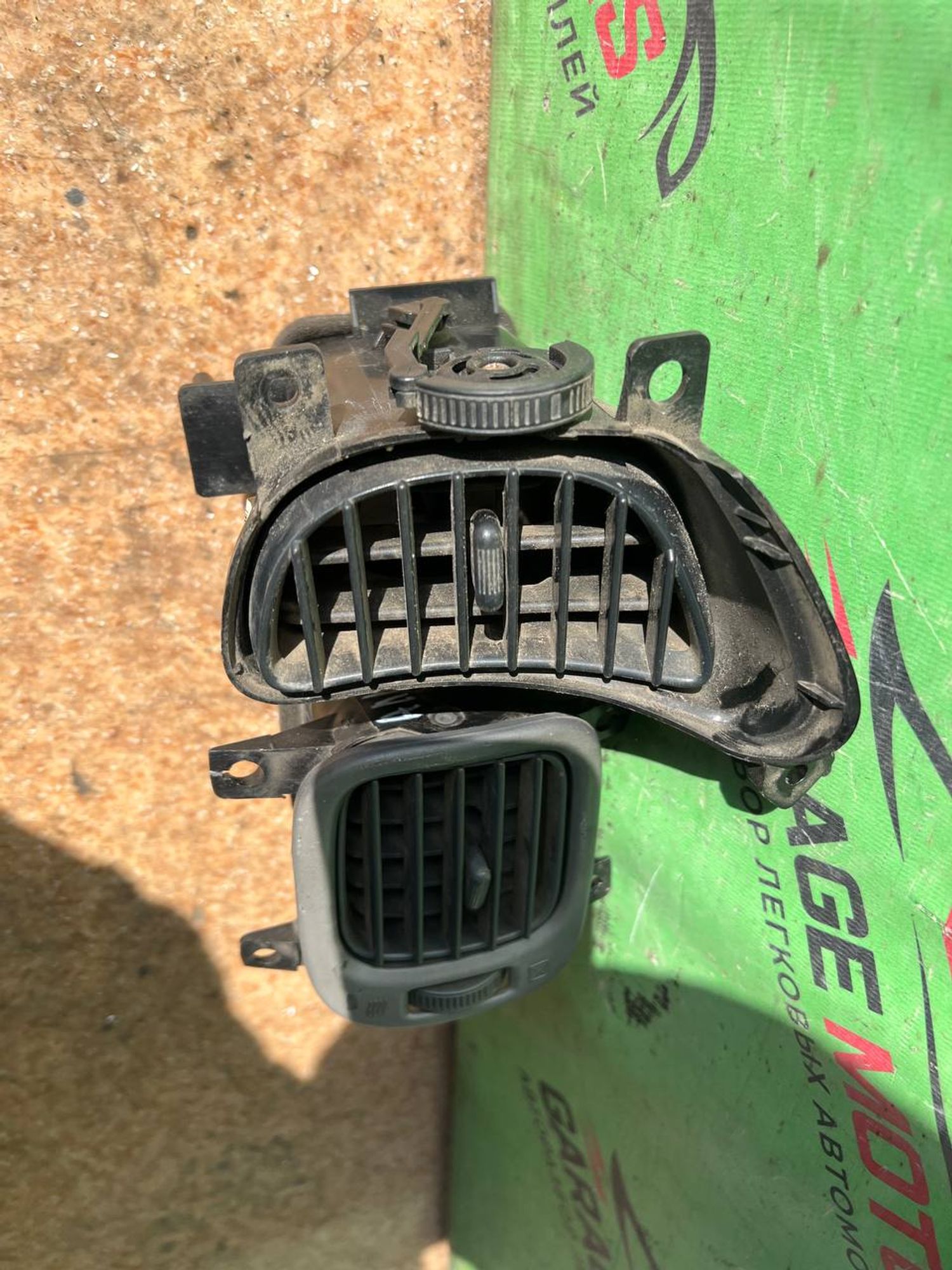 https://ycs.partsauto.market/partsauto-images/thmbs/userImages/7cfef6f3f711b4301ce5946b404c3455/part/b1f6ad25-4303-4455-9793-c42abfbece02_1712343790266.jpg