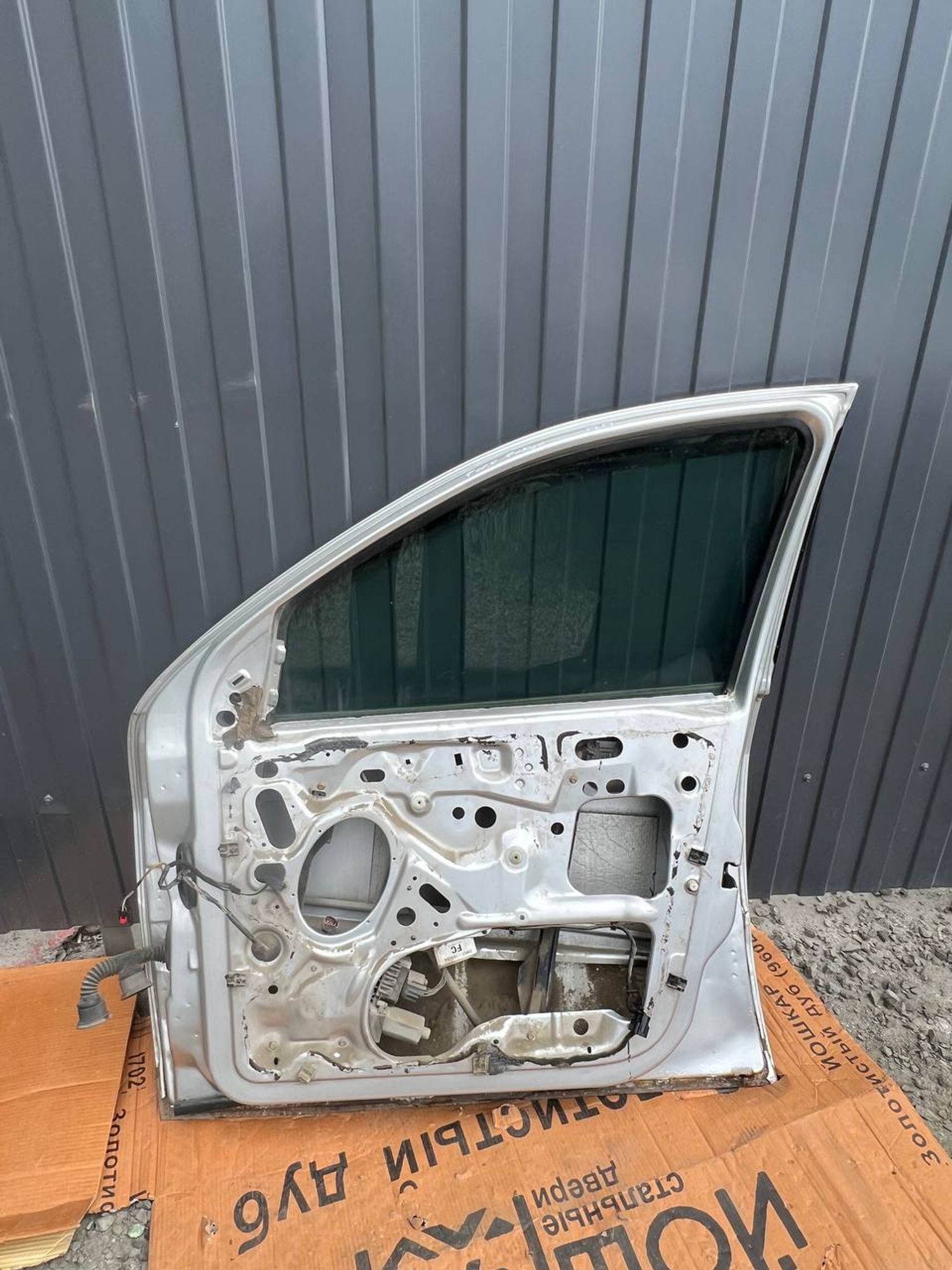 https://ycs.partsauto.market/partsauto-images/thmbs/userImages/7cfef6f3f711b4301ce5946b404c3455/part/b3c9d203-1e3a-480d-b4db-2b42a27f6915_1715272732399.jpg
