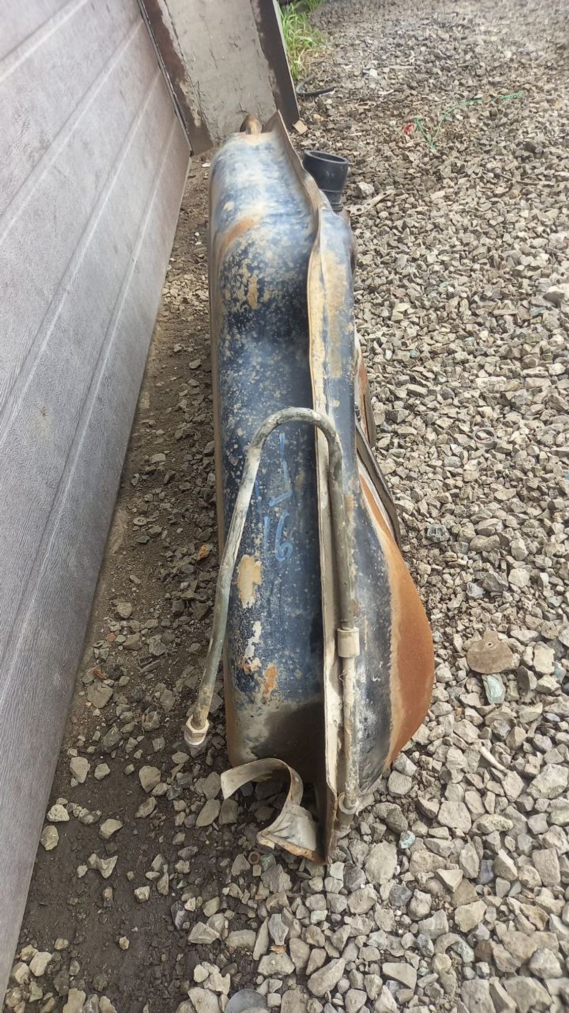 https://ycs.partsauto.market/partsauto-images/thmbs/userImages/7cfef6f3f711b4301ce5946b404c3455/part/b6ae5464-d2a6-4102-b4c0-ff229bfd2d9e_1714210010236.jpg