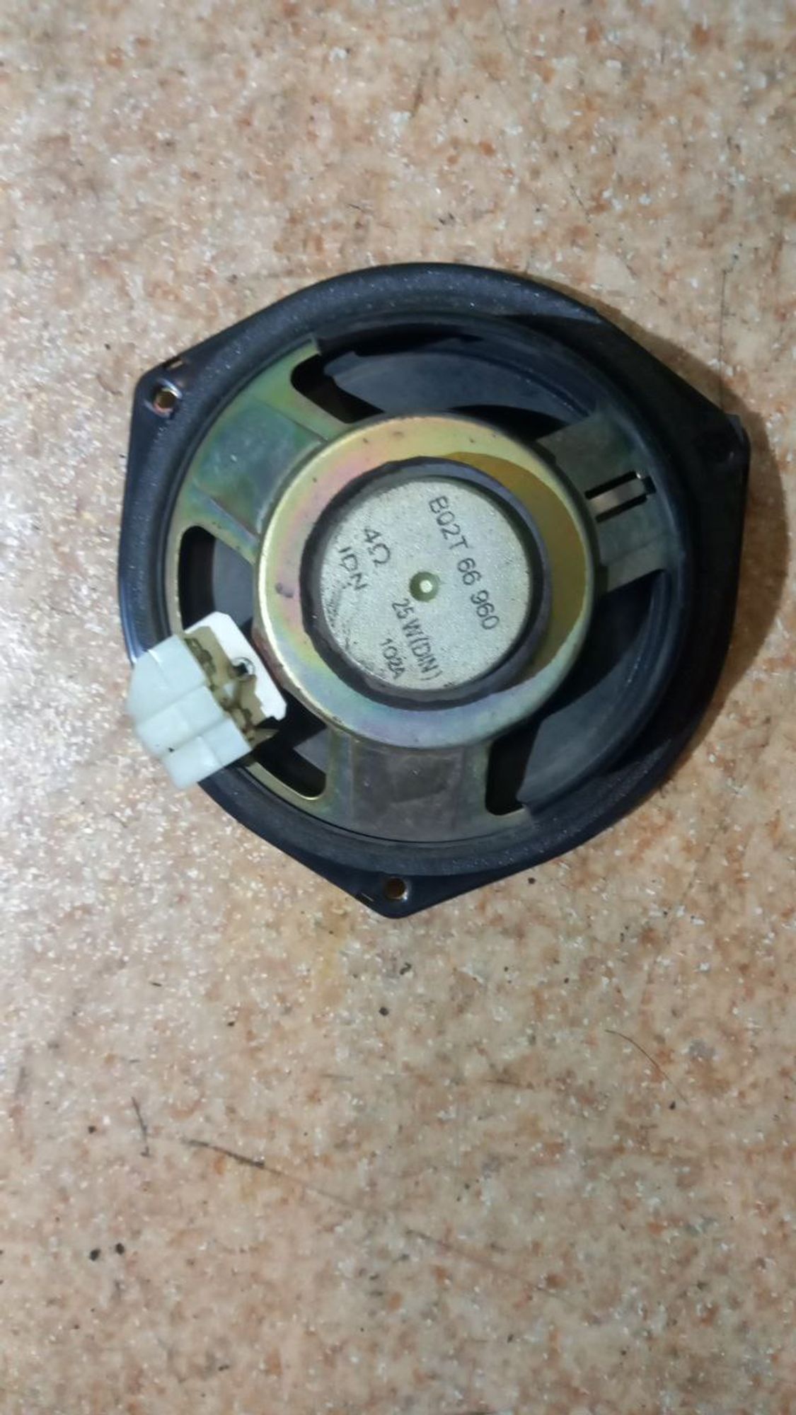 https://ycs.partsauto.market/partsauto-images/thmbs/userImages/7cfef6f3f711b4301ce5946b404c3455/part/b7651bf0-4516-4363-aed4-2a1e27c18e9f_1702460871796.jpg