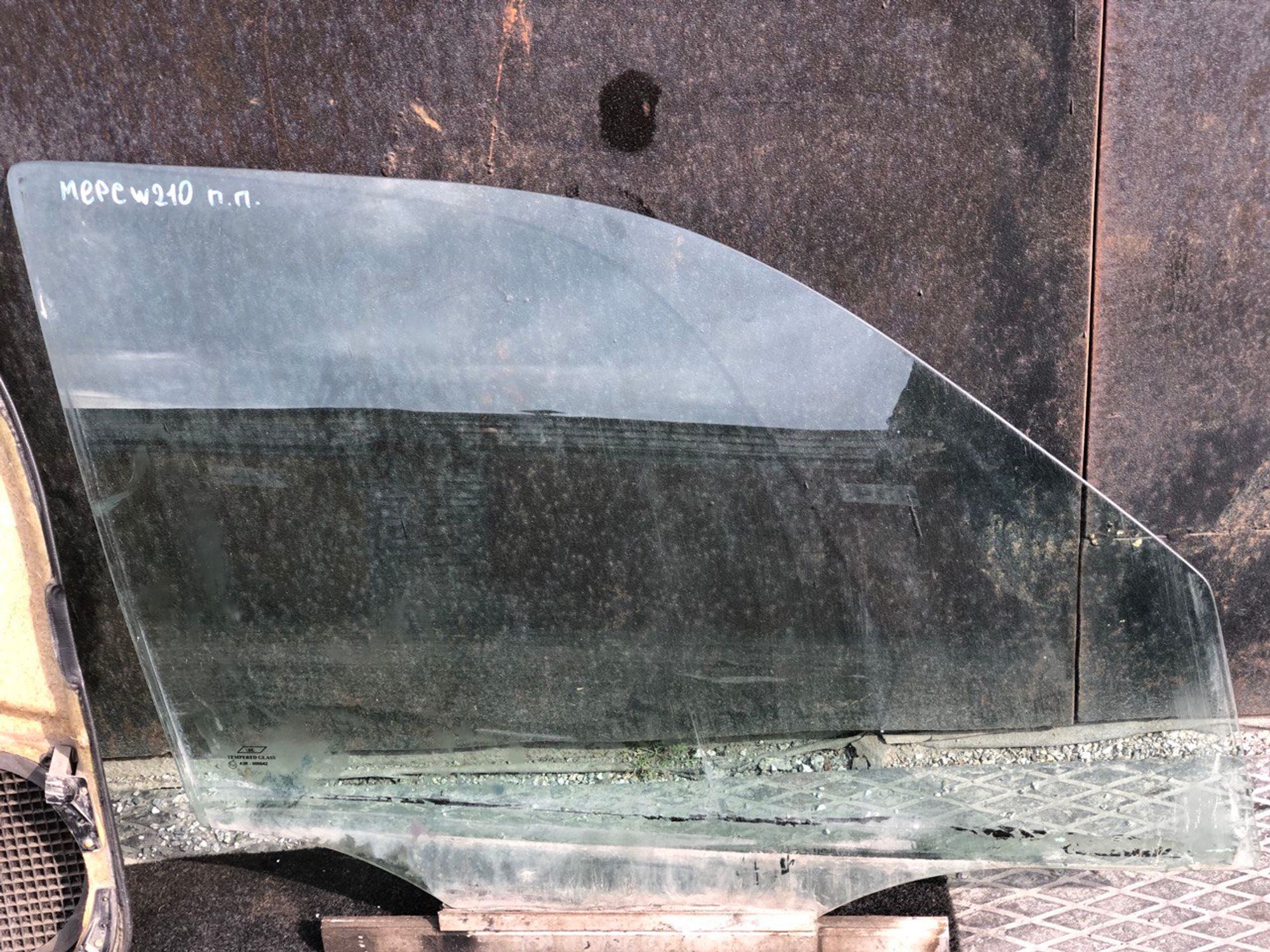 https://ycs.partsauto.market/partsauto-images/thmbs/userImages/7cfef6f3f711b4301ce5946b404c3455/part/b7811e01-7646-4ee6-868c-4840f496855d_1744050166785.jpg