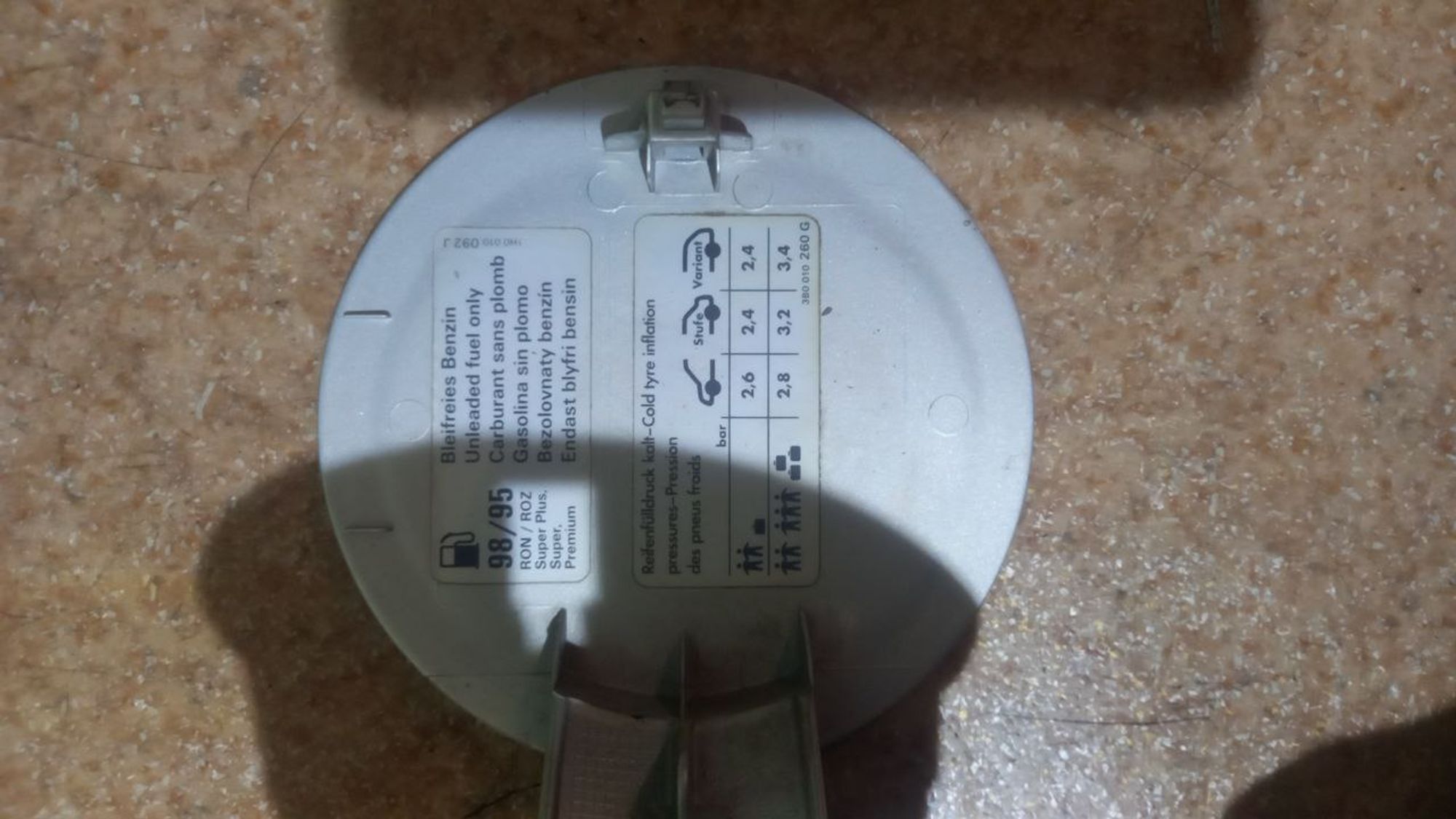 https://ycs.partsauto.market/partsauto-images/thmbs/userImages/7cfef6f3f711b4301ce5946b404c3455/part/b8243126-0e17-4d3e-8797-19aed0ddb64e_1708503605434.jpg