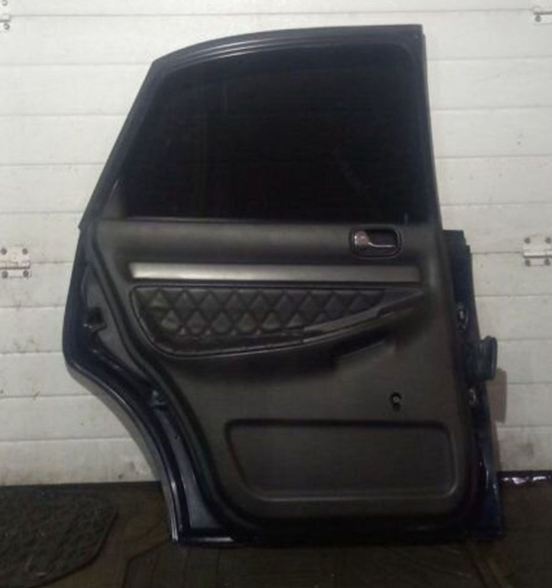 https://ycs.partsauto.market/partsauto-images/thmbs/userImages/7cfef6f3f711b4301ce5946b404c3455/part/c4635420-345f-4d60-89d0-b2c5dad152ff_1775075407463.jpg