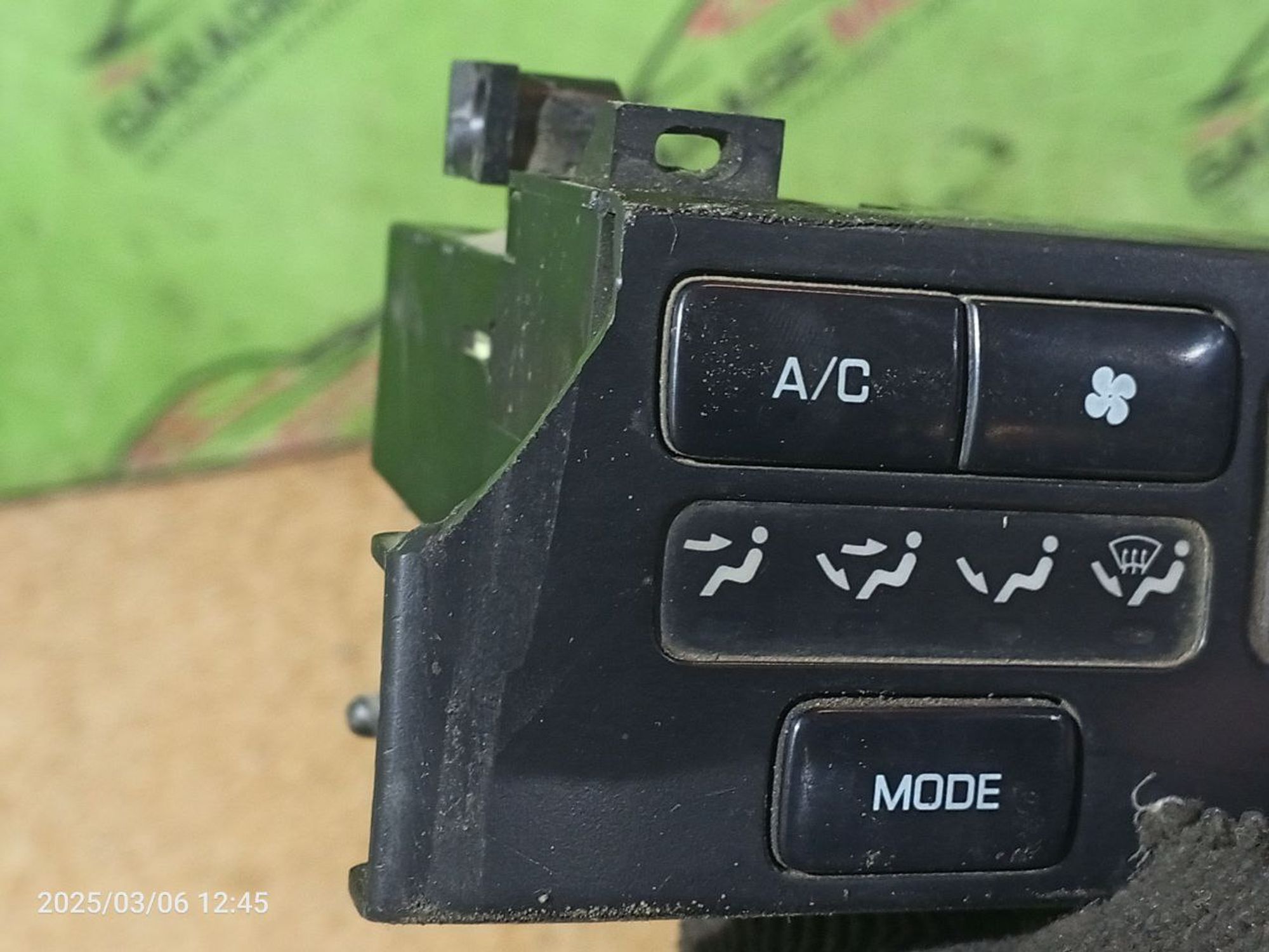 https://ycs.partsauto.market/partsauto-images/thmbs/userImages/7cfef6f3f711b4301ce5946b404c3455/part/c72a74b7-46a7-460f-8896-9aa00e523f80_1741279967325.jpg