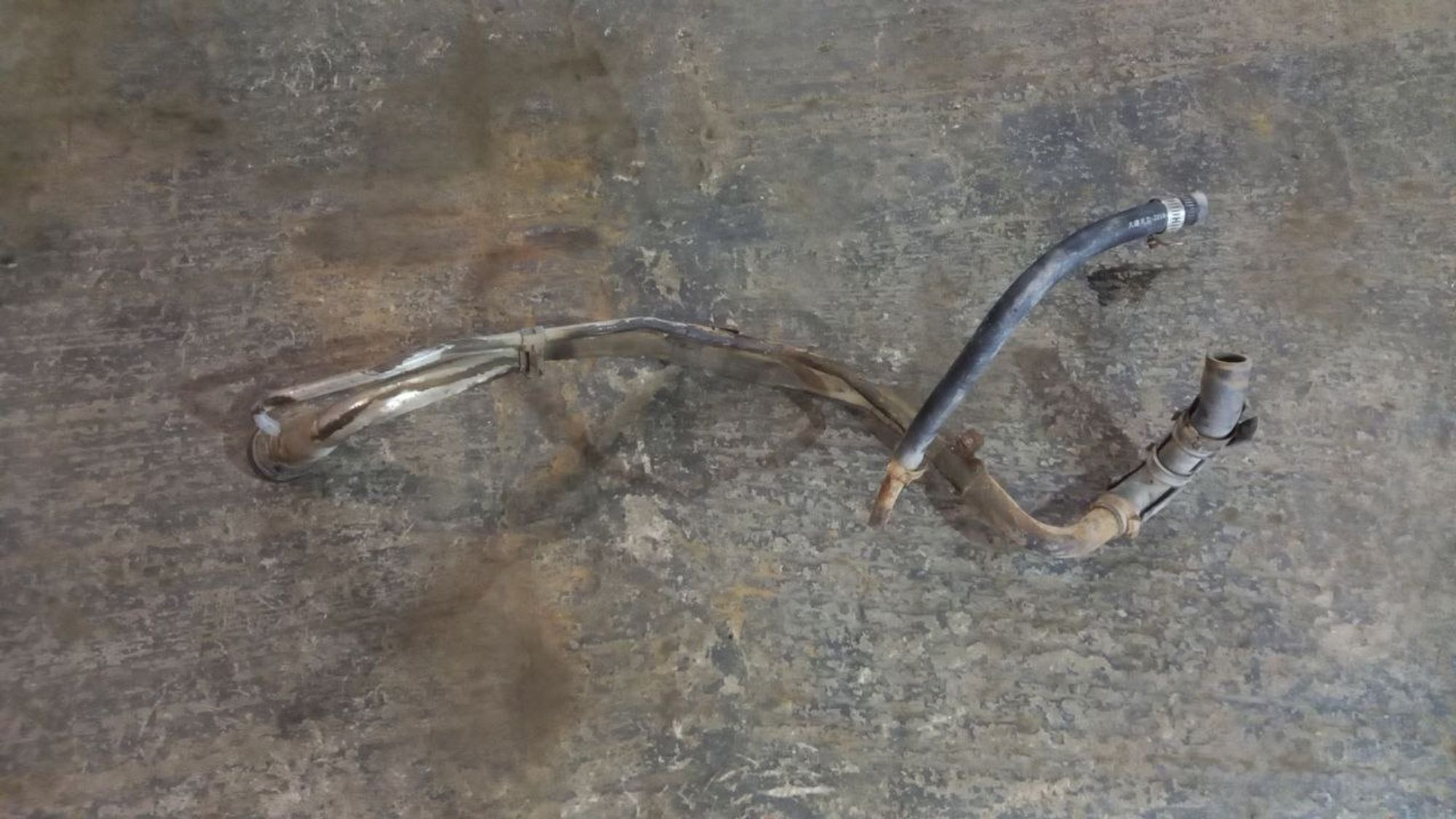 https://ycs.partsauto.market/partsauto-images/thmbs/userImages/7cfef6f3f711b4301ce5946b404c3455/part/ccb09356-a6ff-479b-b76e-40742d0902c1_1718870742154.jpg