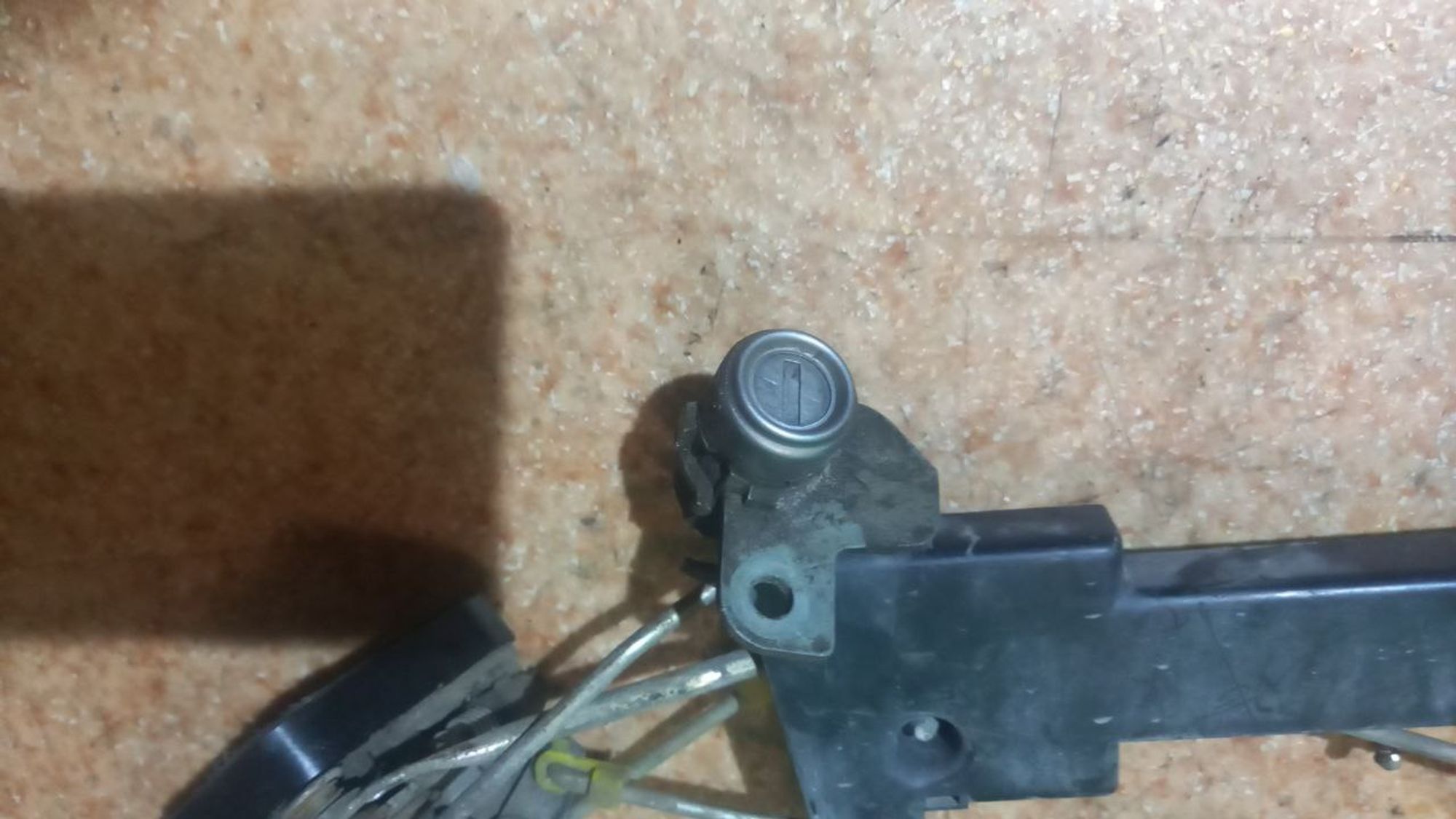 https://ycs.partsauto.market/partsauto-images/thmbs/userImages/7cfef6f3f711b4301ce5946b404c3455/part/d00a7419-45bf-4675-8e1c-254d88516701_1703581070234.jpg