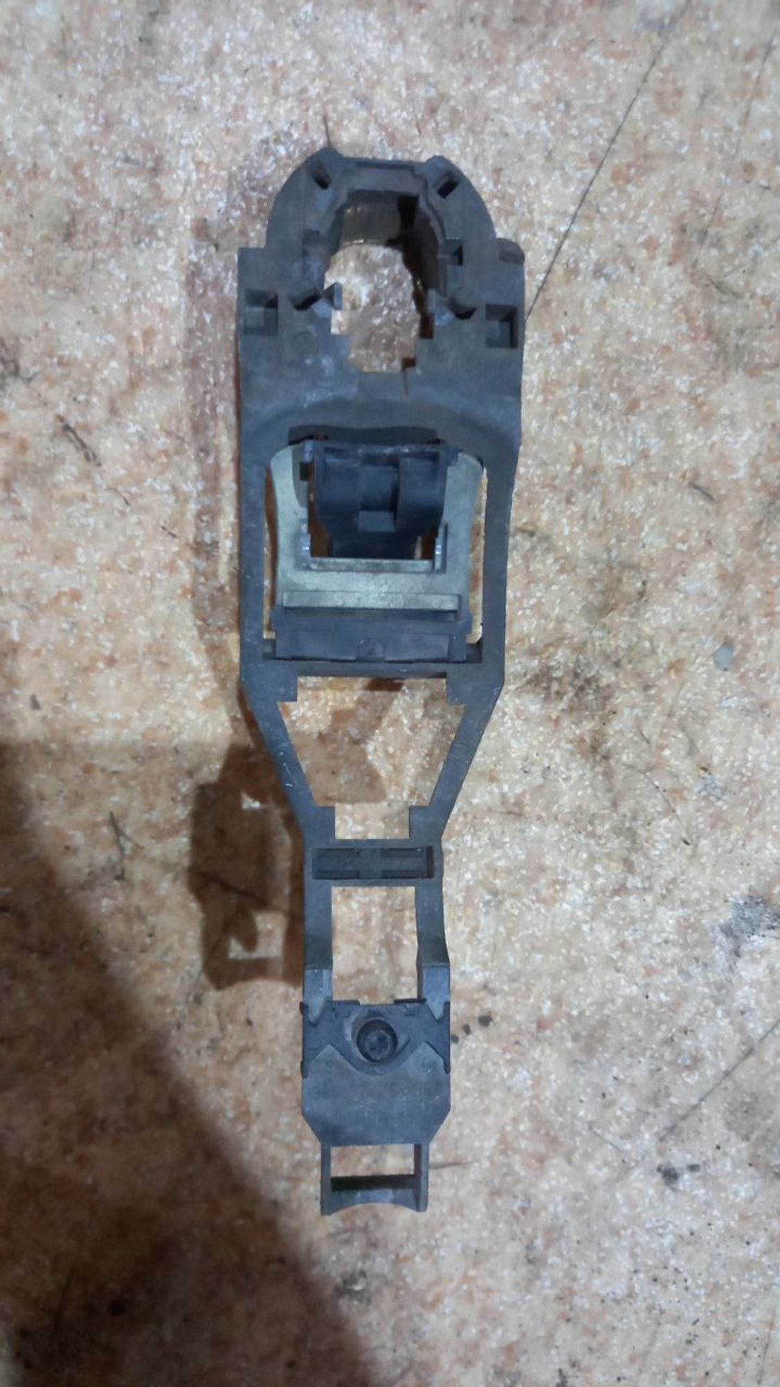 https://ycs.partsauto.market/partsauto-images/thmbs/userImages/7cfef6f3f711b4301ce5946b404c3455/part/d121098e-2626-410b-92f7-9a10f00c1f2a_1718794481605.jpg