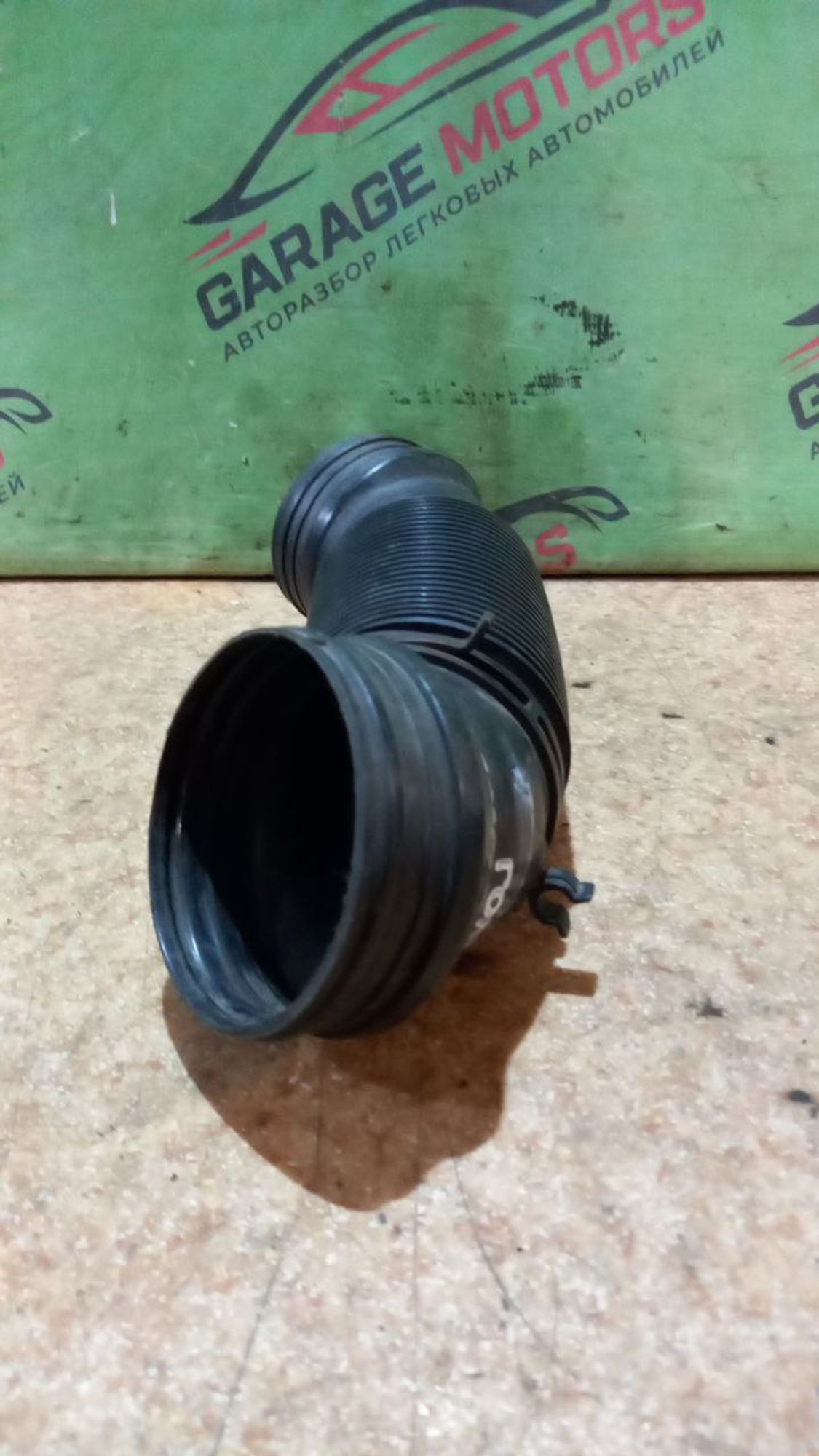 https://ycs.partsauto.market/partsauto-images/thmbs/userImages/7cfef6f3f711b4301ce5946b404c3455/part/d8200069-6911-473f-8f9c-963099974bd5_1718873177178.jpg