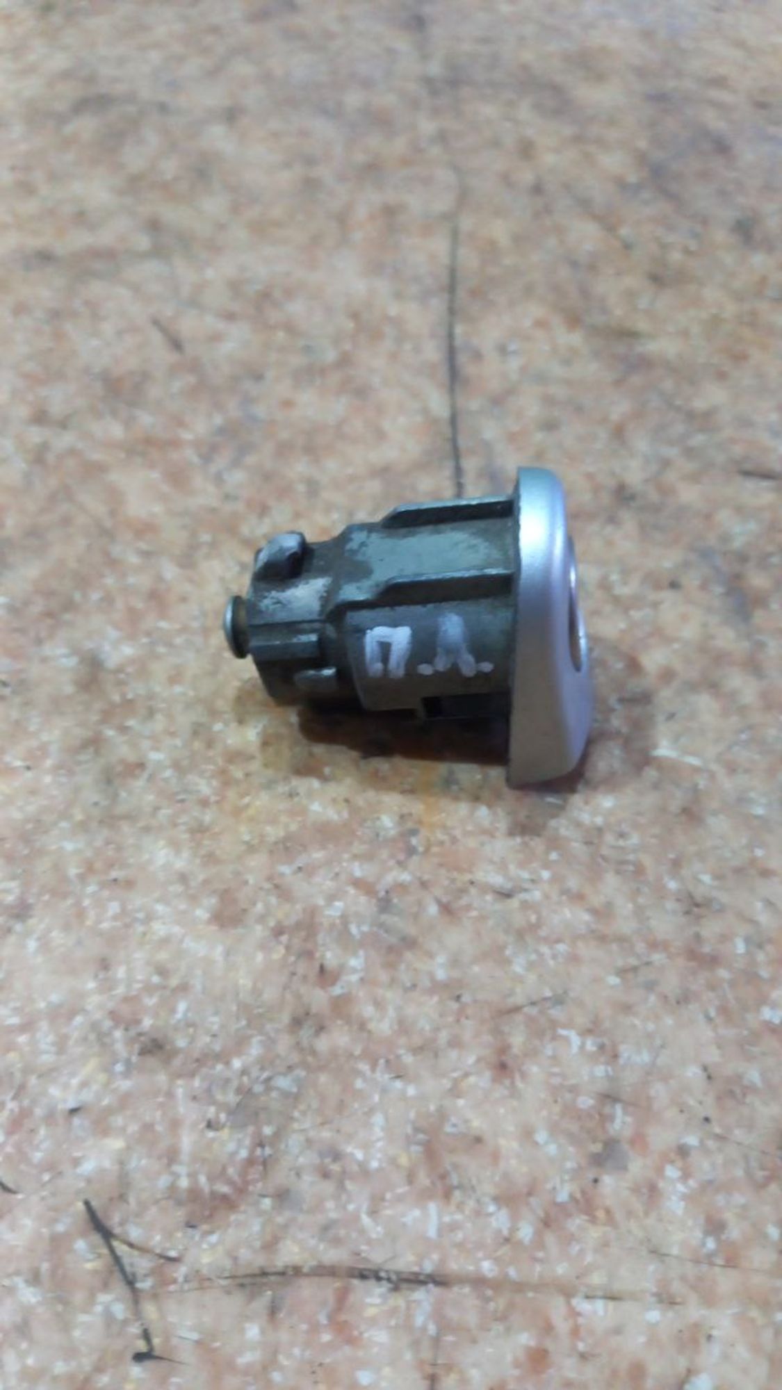 https://ycs.partsauto.market/partsauto-images/thmbs/userImages/7cfef6f3f711b4301ce5946b404c3455/part/d86fbeb6-4037-4016-aba5-775abc607f51_1720110992286.jpg